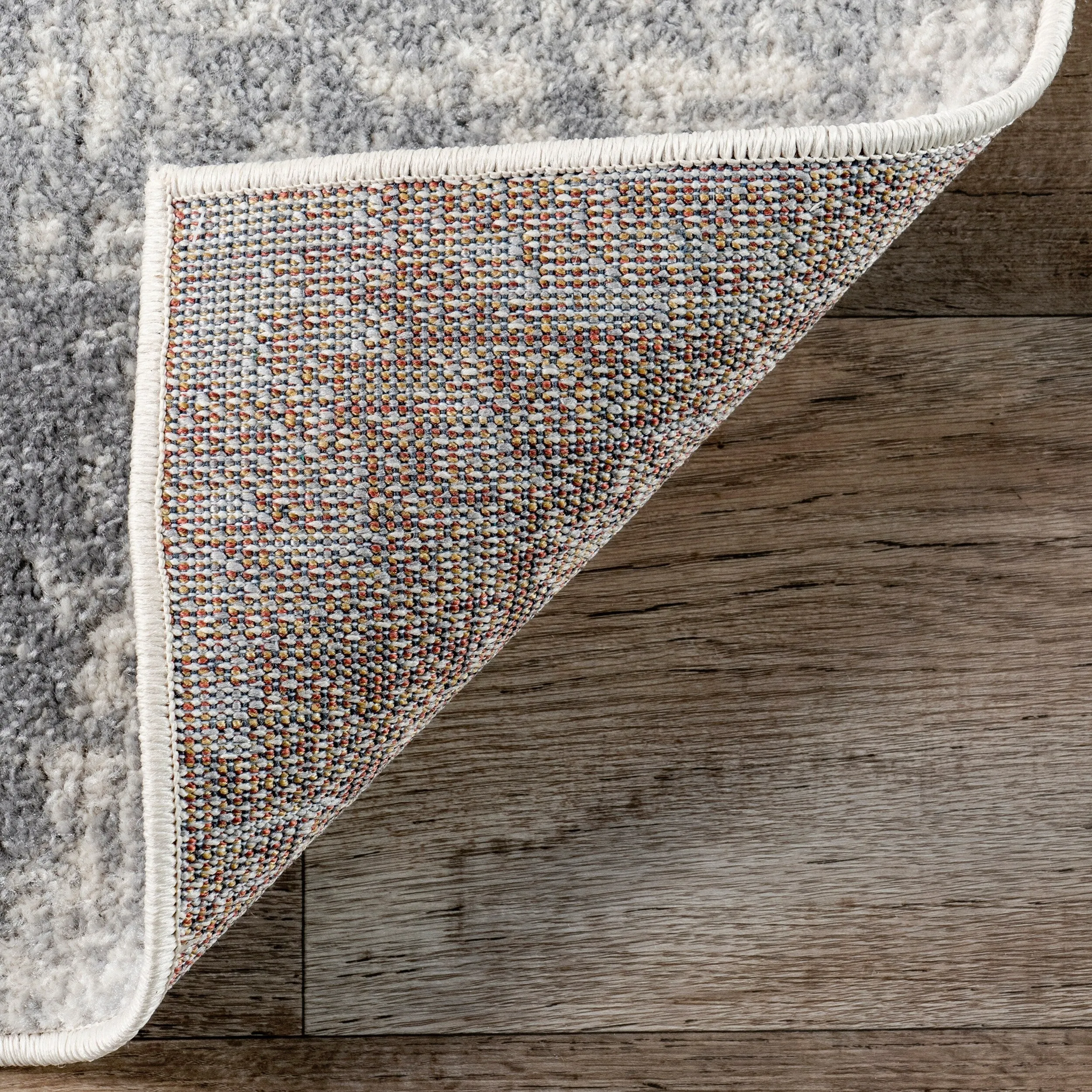Nuloom Sofia Faded Persian Medallion Area Rug