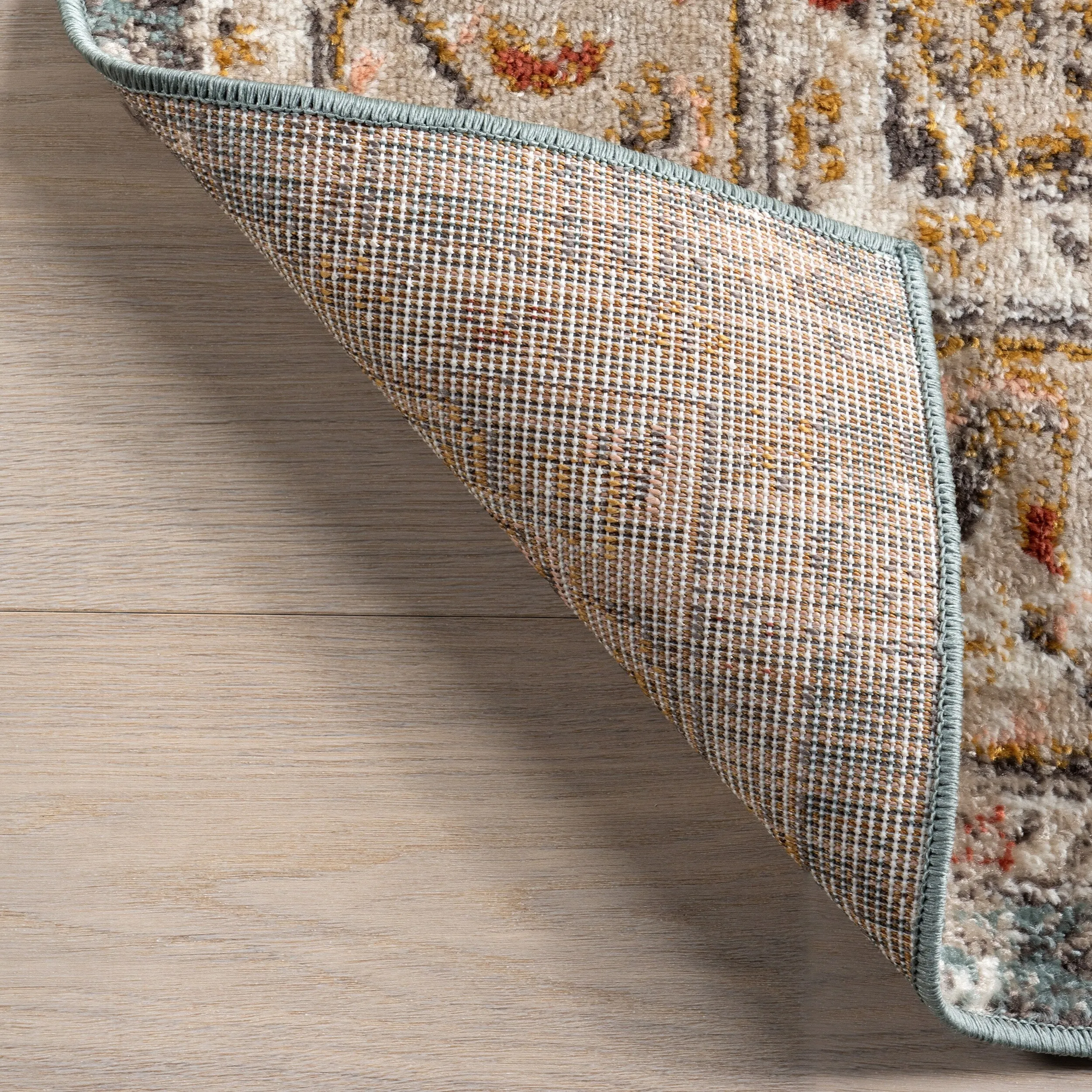 Nuloom Sofia Faded Persian Medallion Area Rug