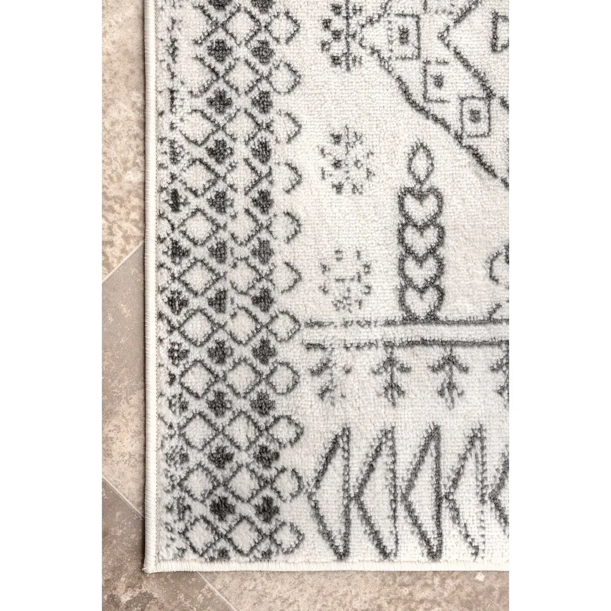 Nuloom Transitional Moroccan Frances Area Rug