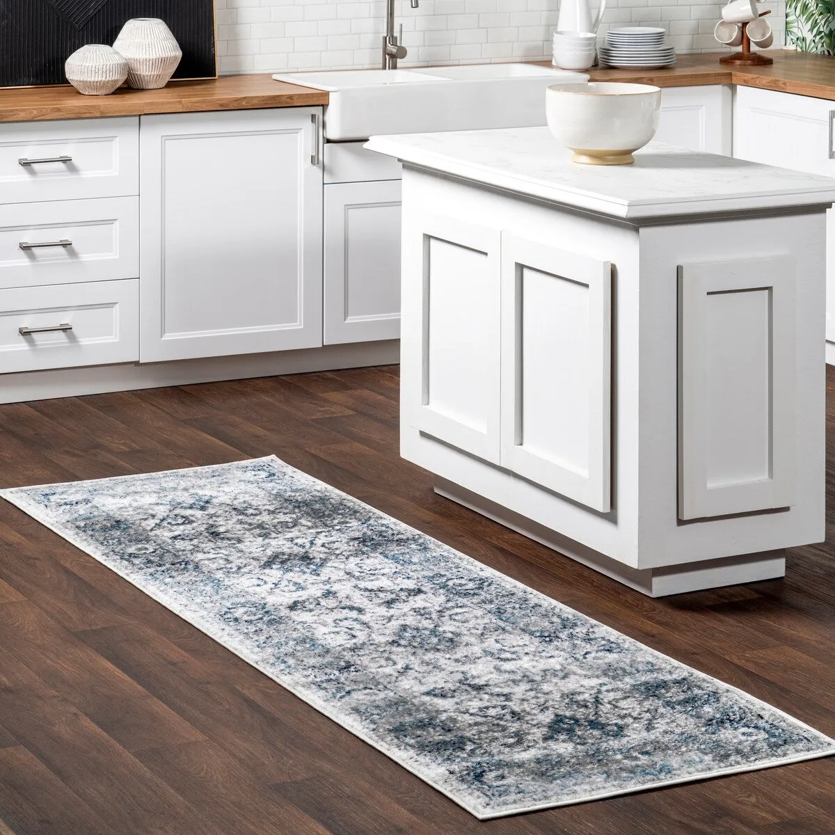 Nuloom Vintage Anaelle Area Rug