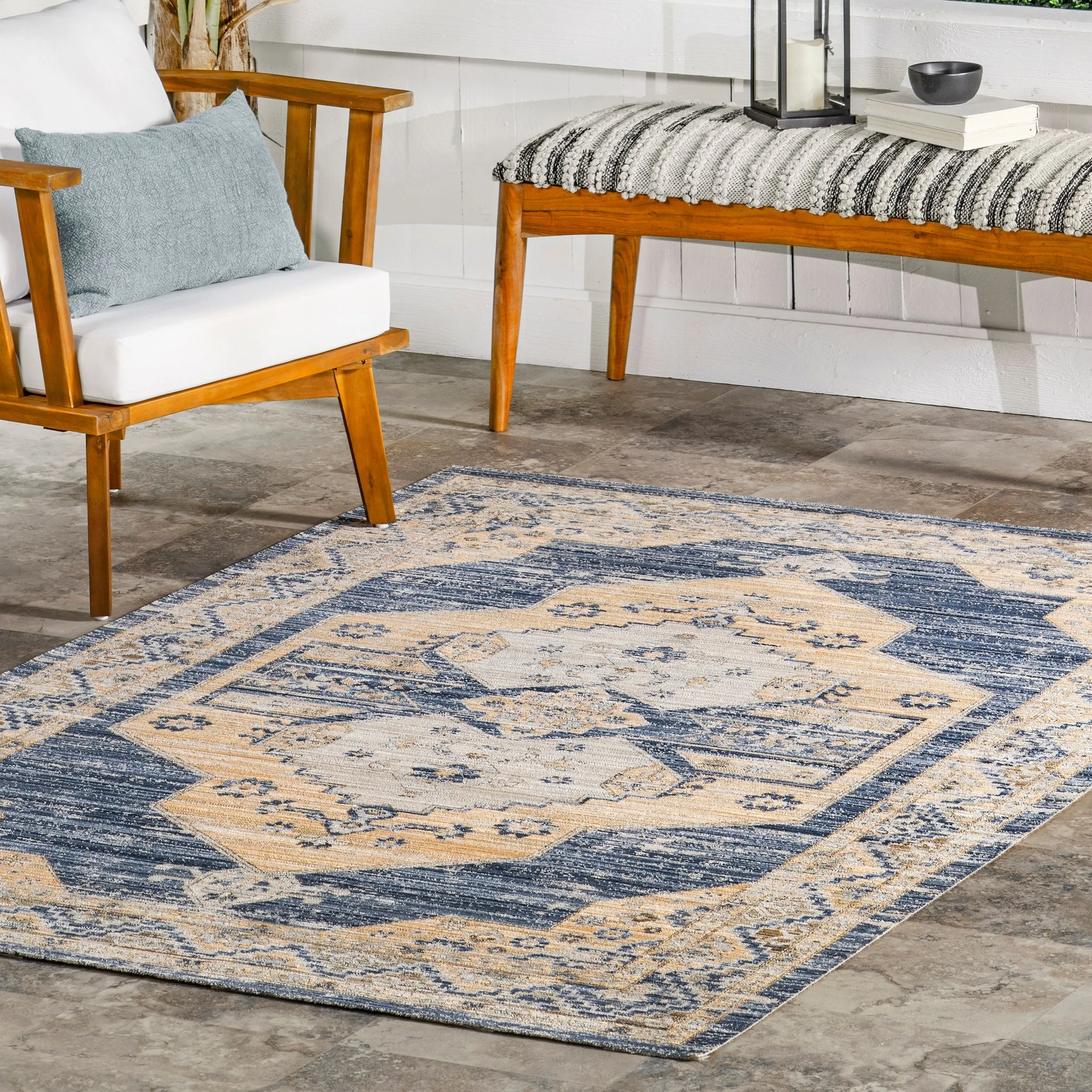 Nuloom Zazie Traditional Machine Washable Indoor/Outdoor Area Rug