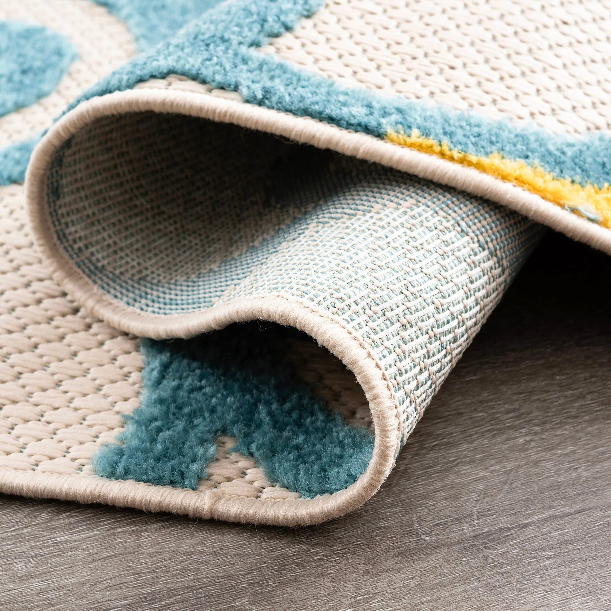 Origin Coastal Floral Indoor/Outdoor Area Rug
