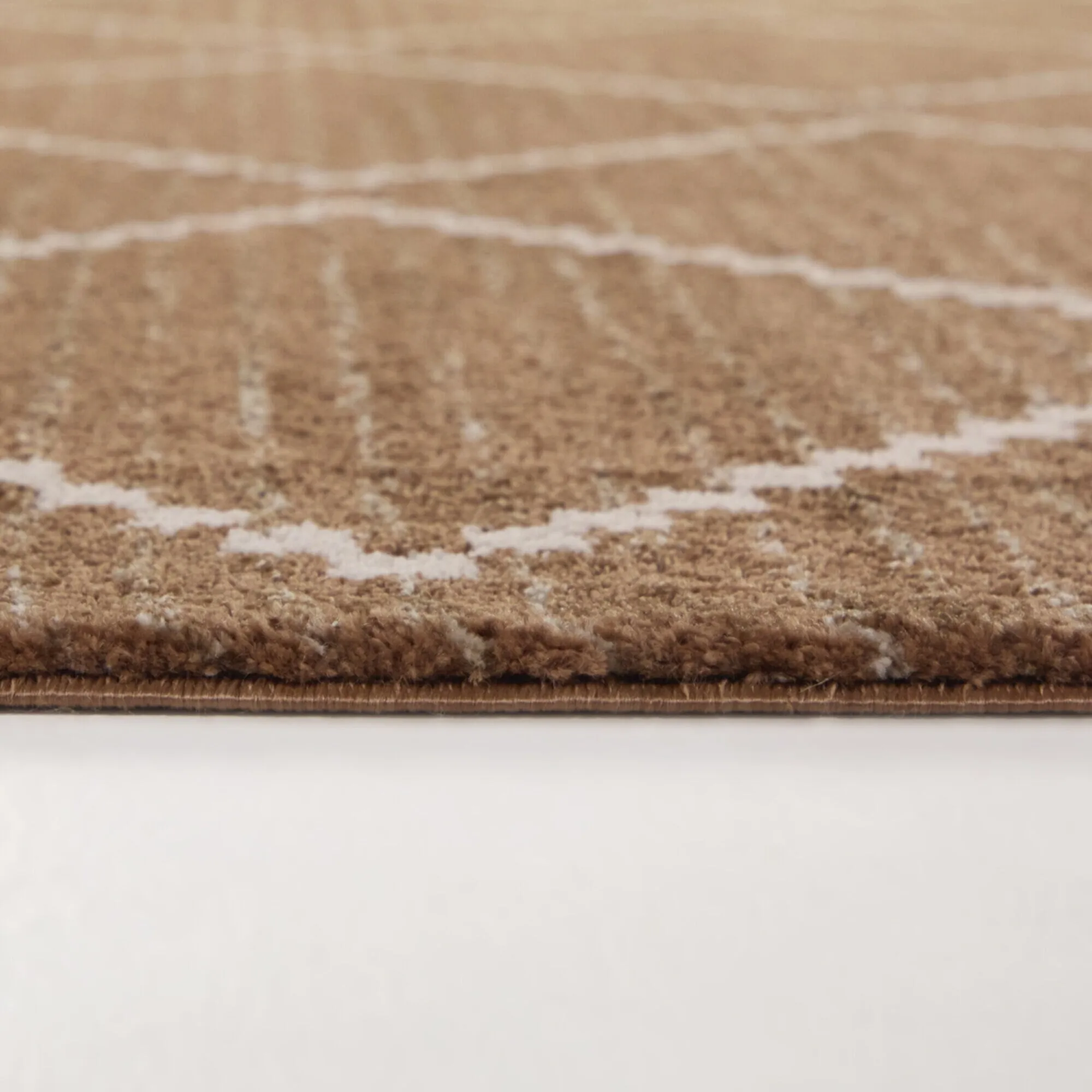 Oscar Modern Geometric Chevron Area Rug