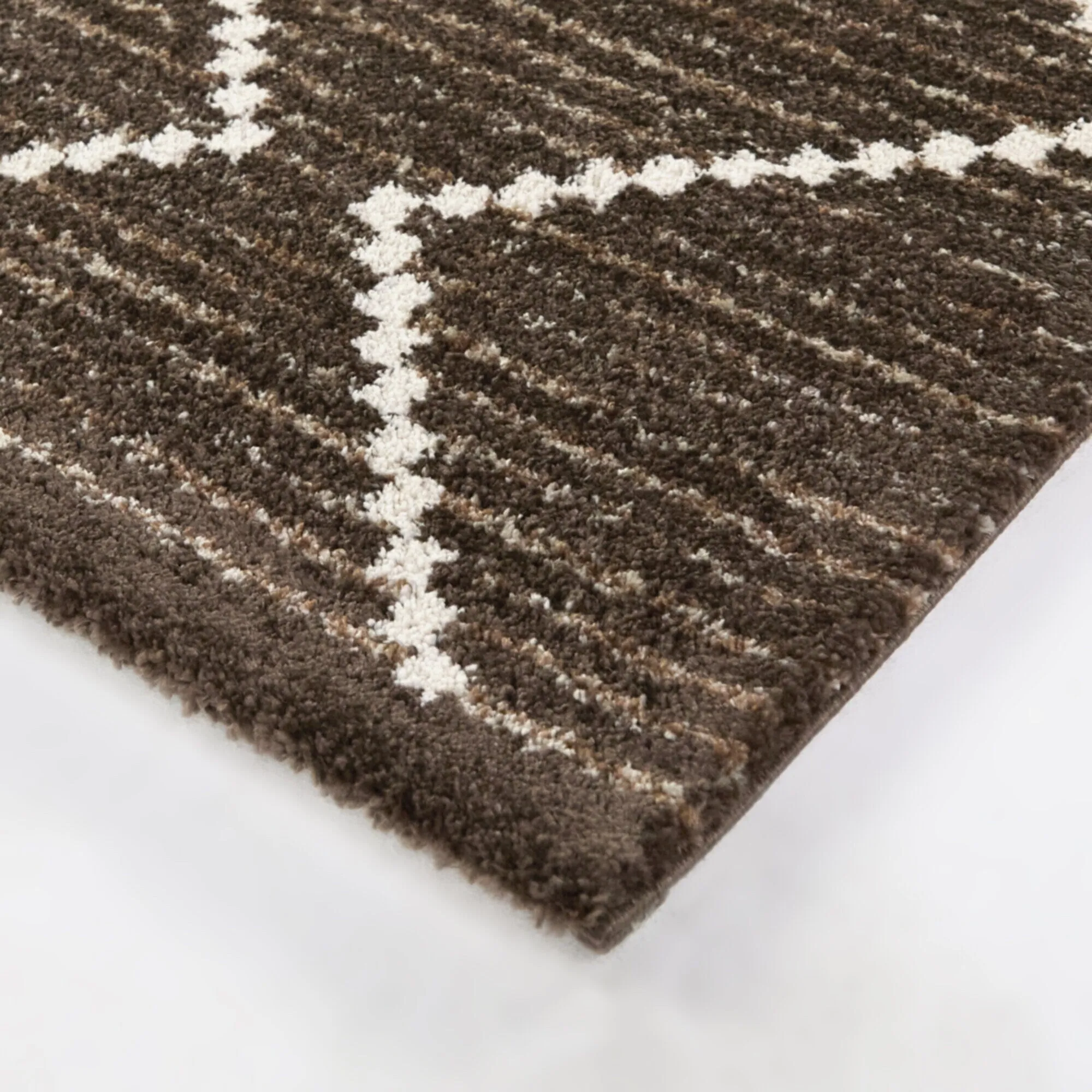 Oscar Modern Geometric Chevron Area Rug