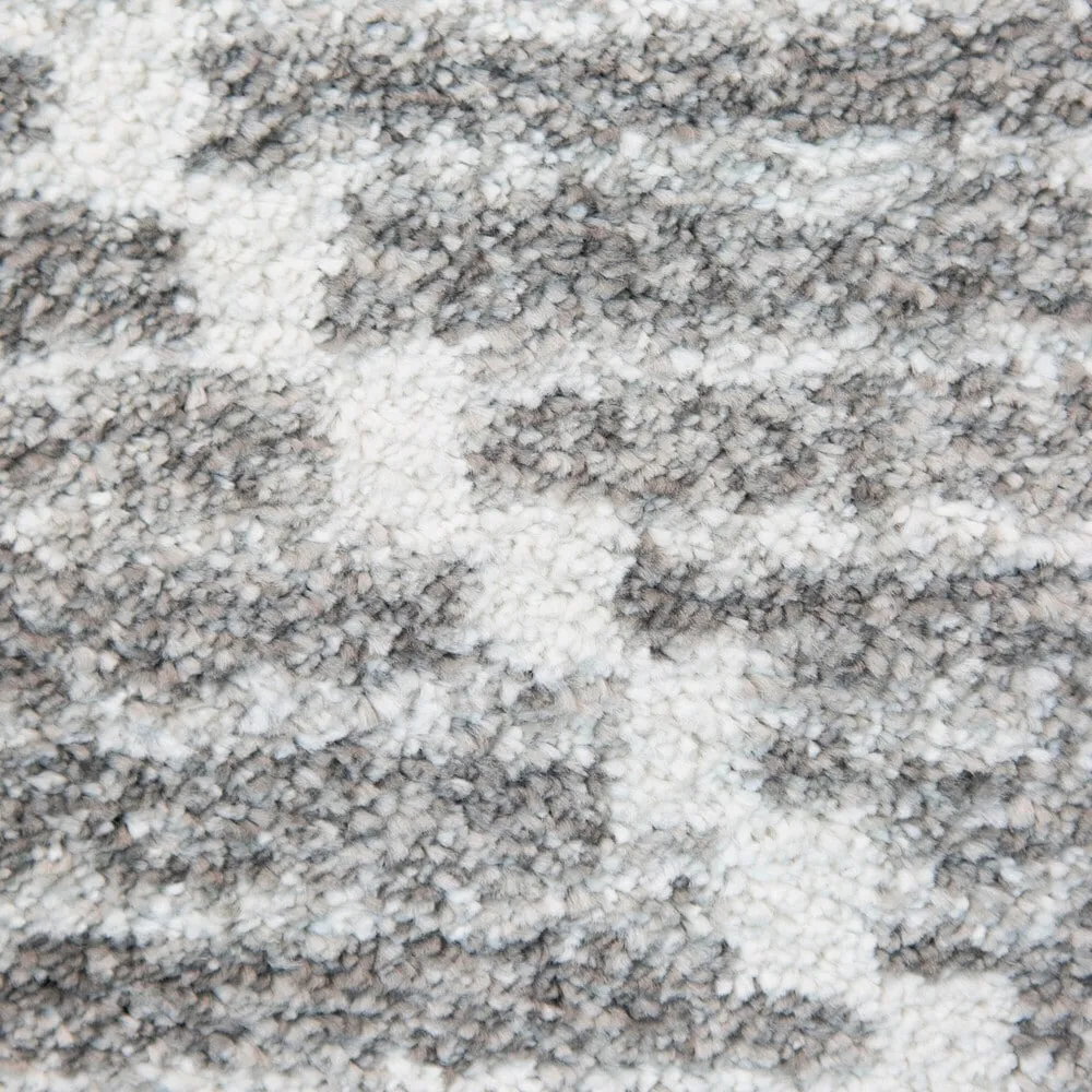 Oscar Modern Geometric Chevron Area Rug