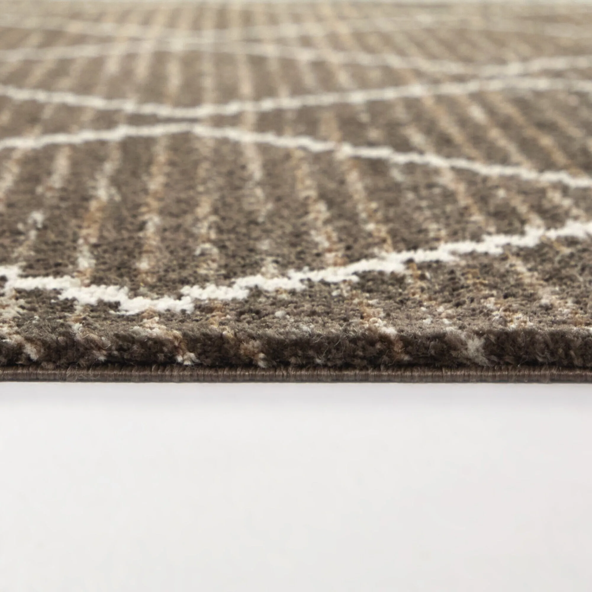 Oscar Modern Geometric Chevron Area Rug