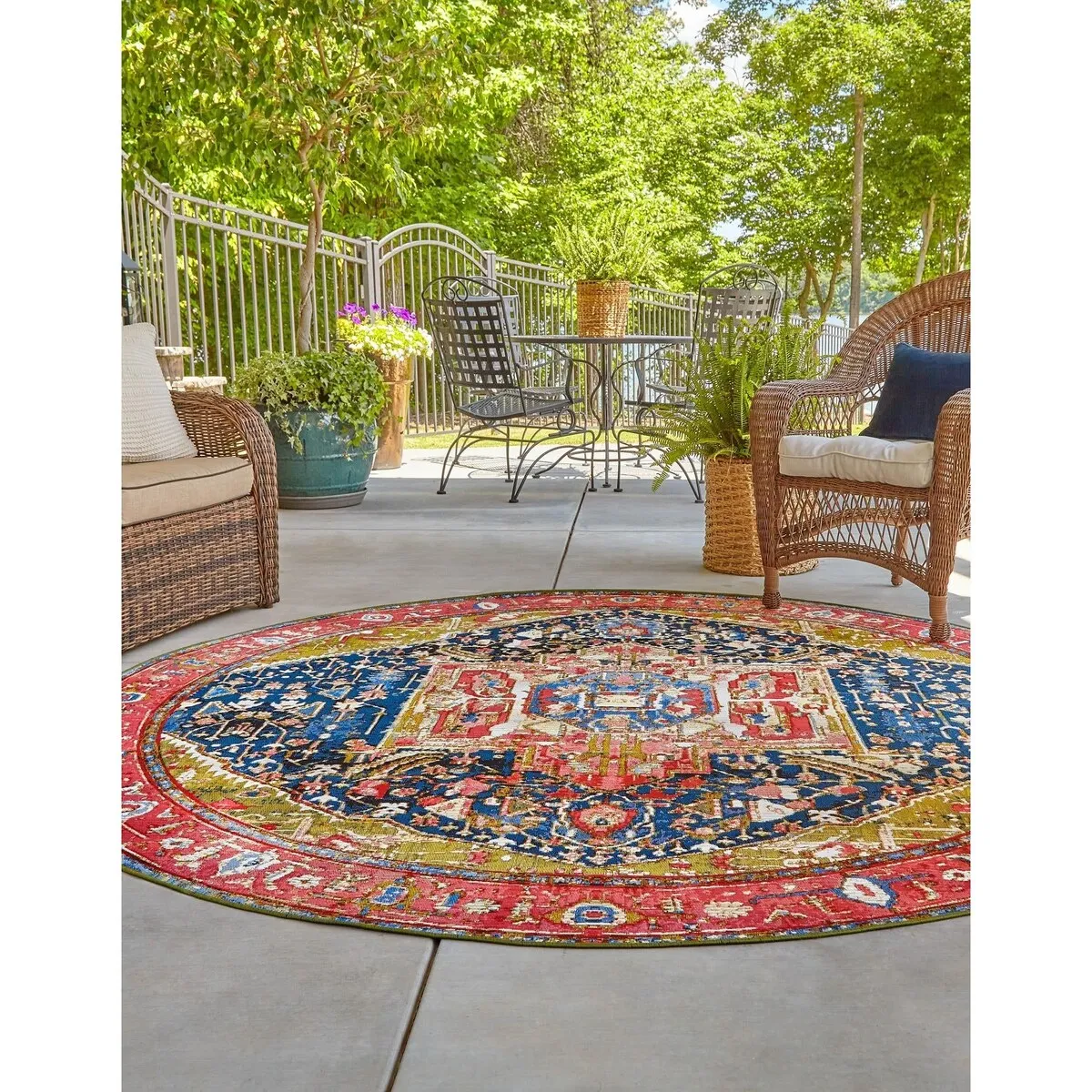 Outdoor Nirie Collection Area Rug