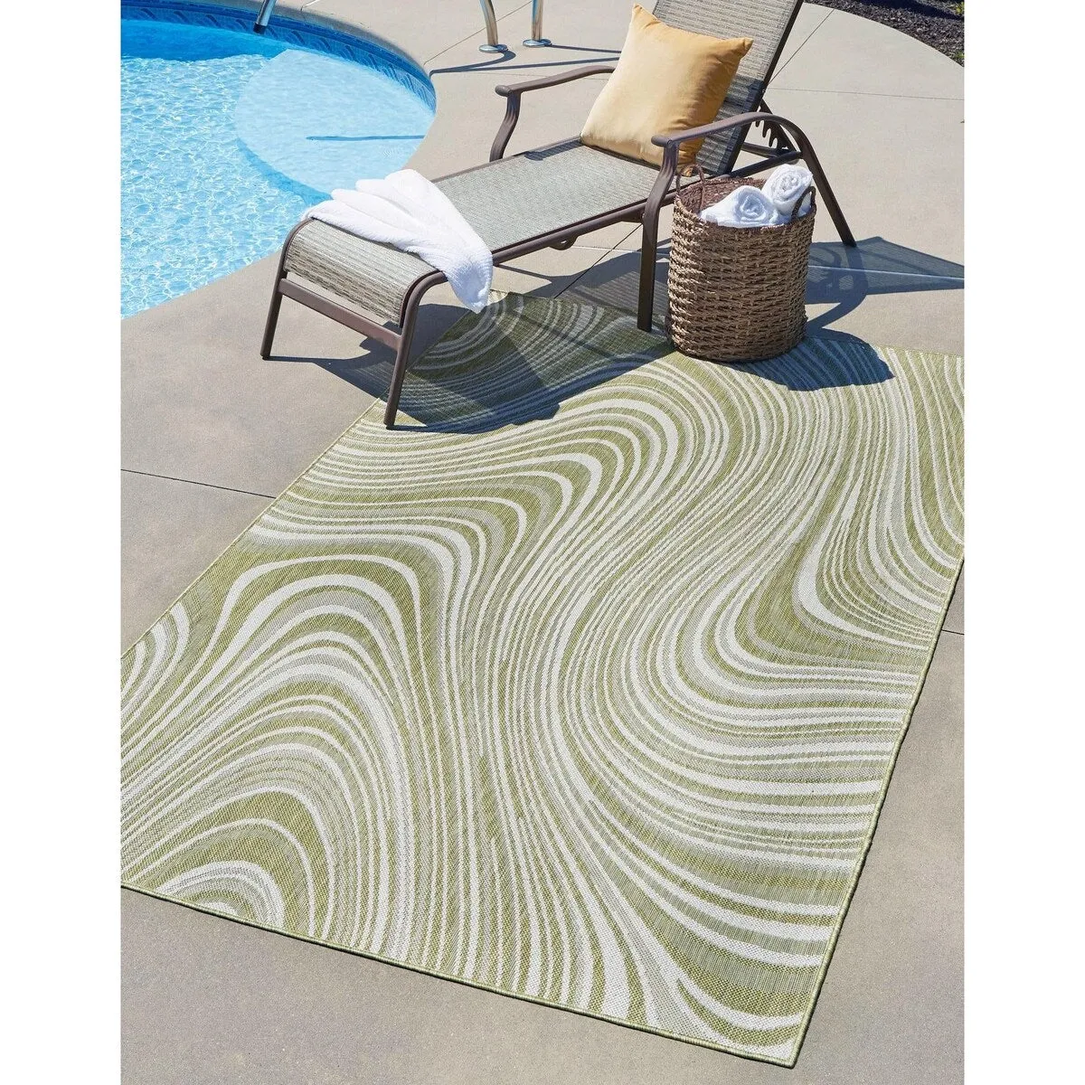 Outdoor Ucul Collection Area Rug