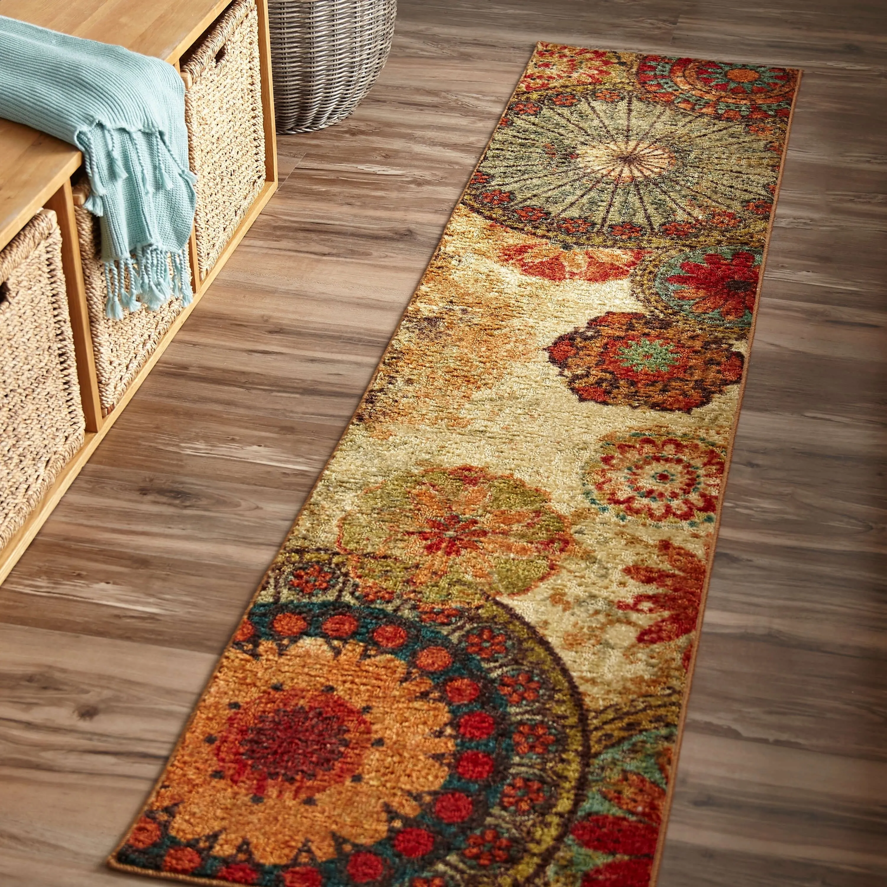 Porch & Den Bexley Floral Medallion Area Rug