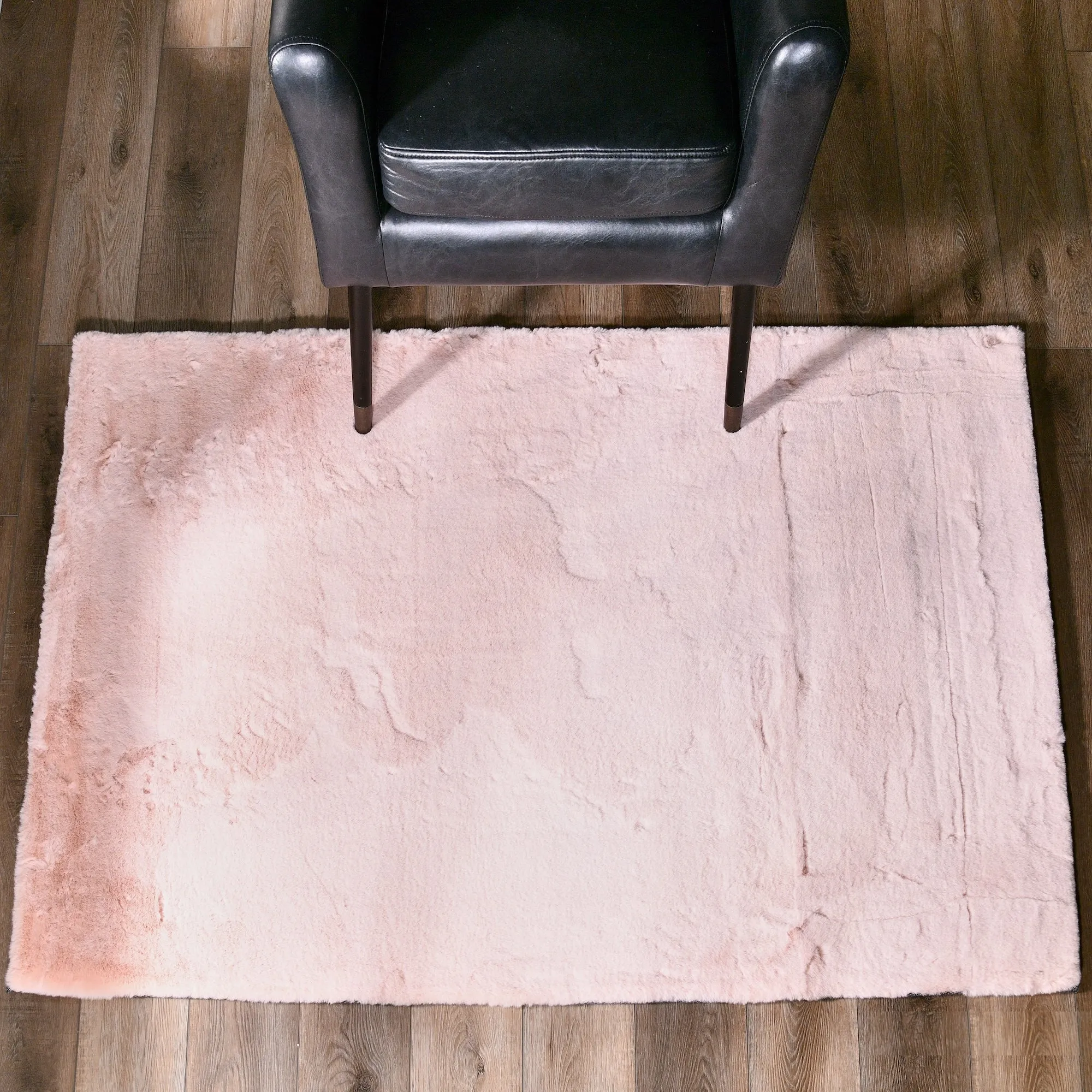 Rabbit-Collection Thick Faux-Fur Area Rug