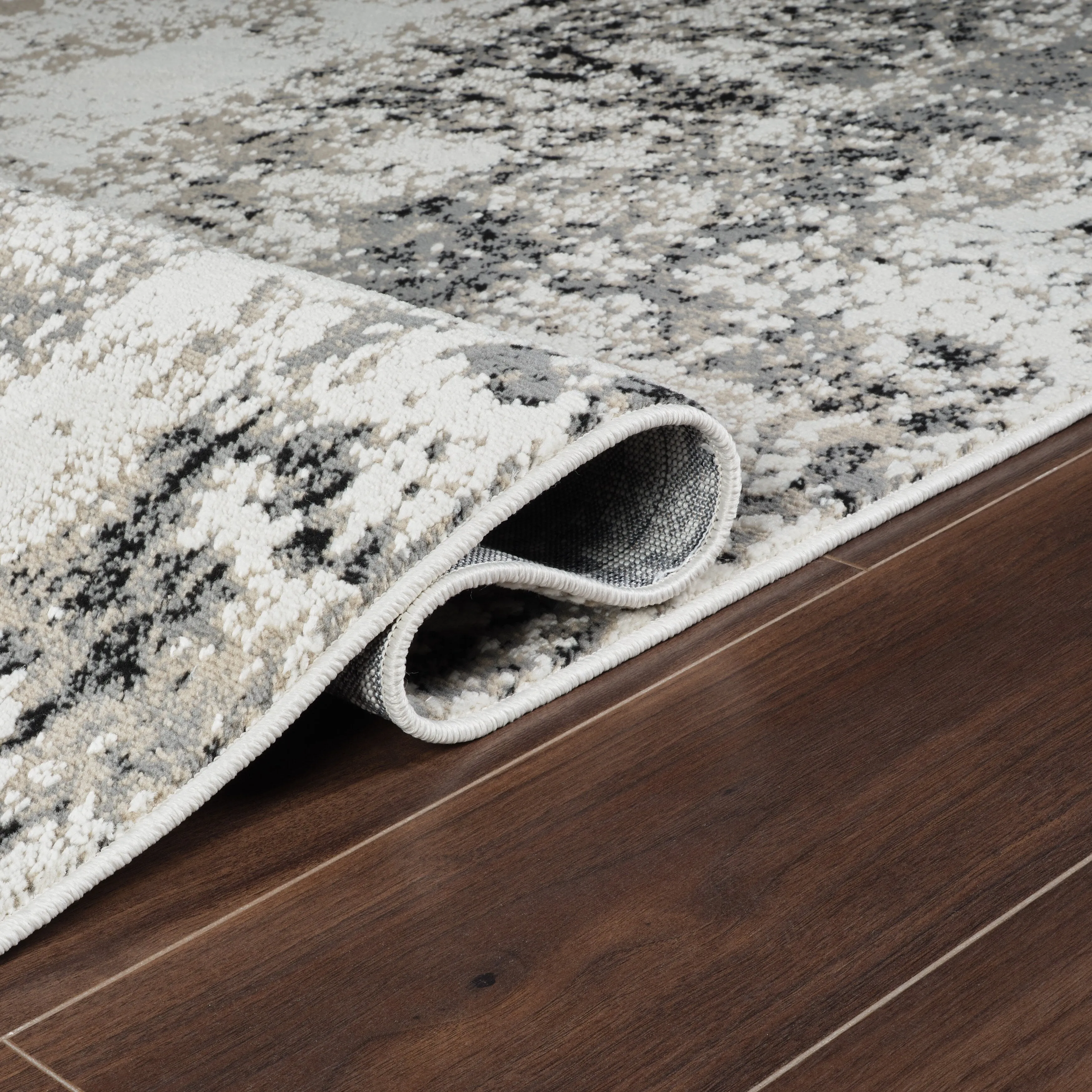 Rolo High-Low Arthur Rug