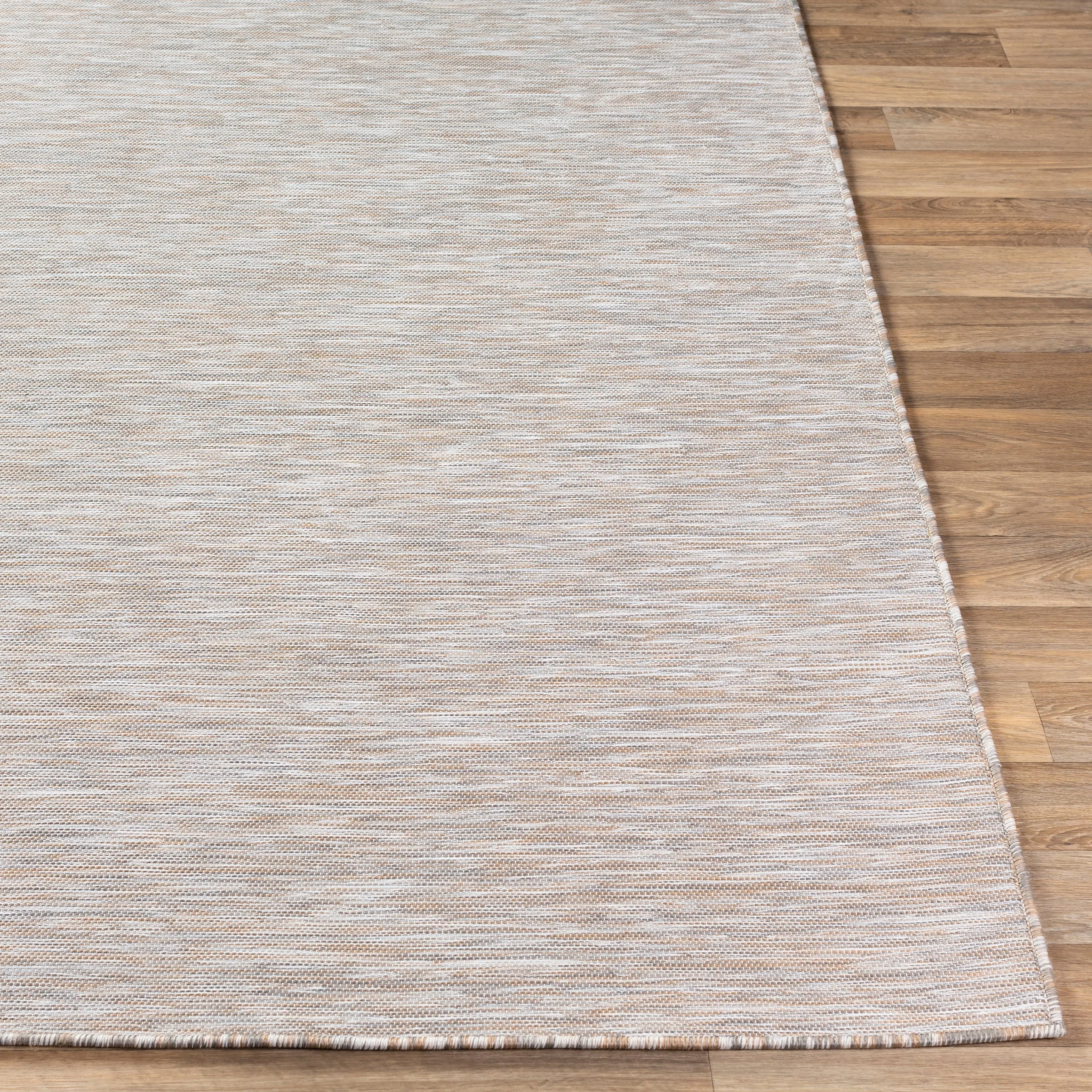 Sabine Indoor / Outdoor Heathered Area Rug