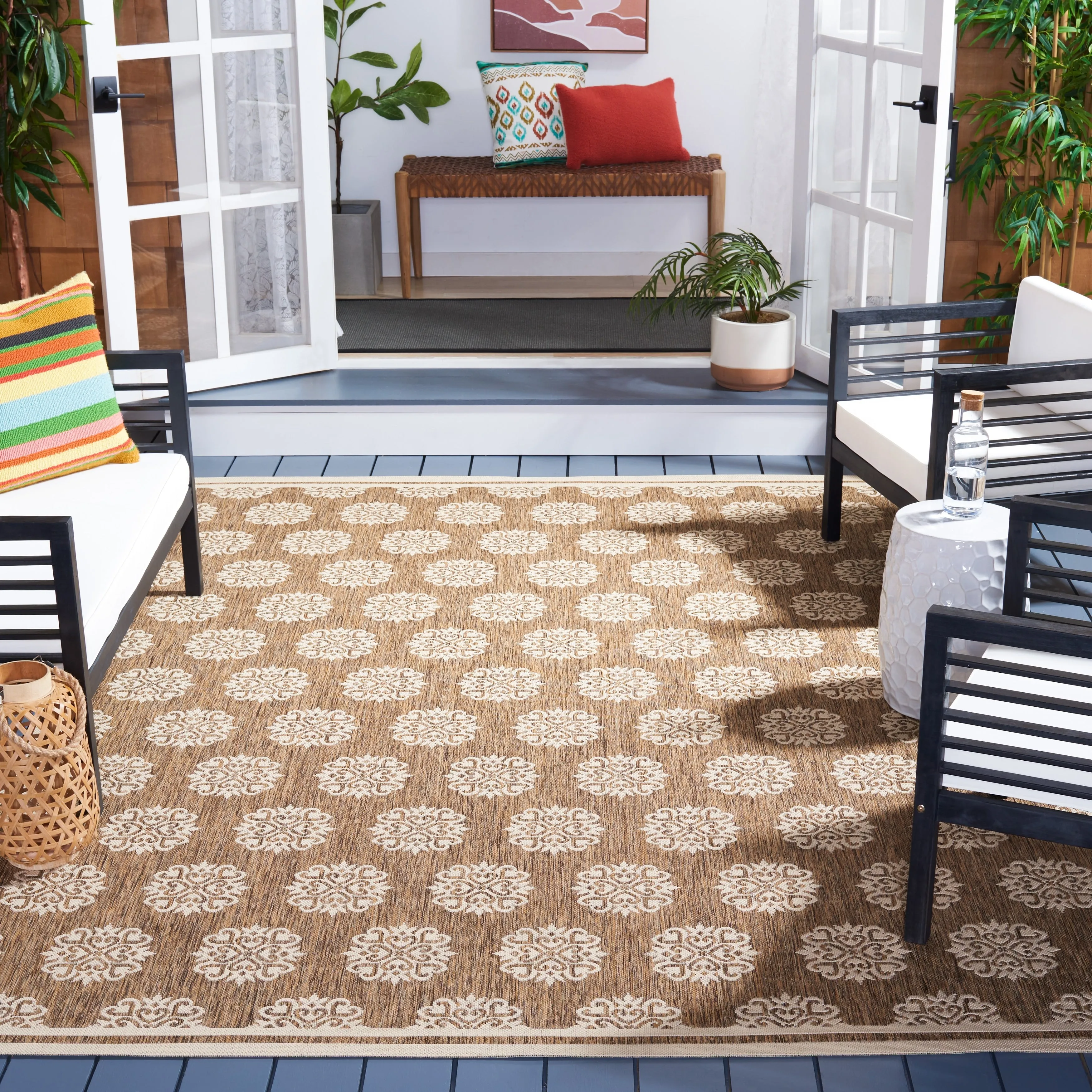 SAFAVIEH Beach House Indoor/ Outdoor Waterproof Patio Backyard Rug