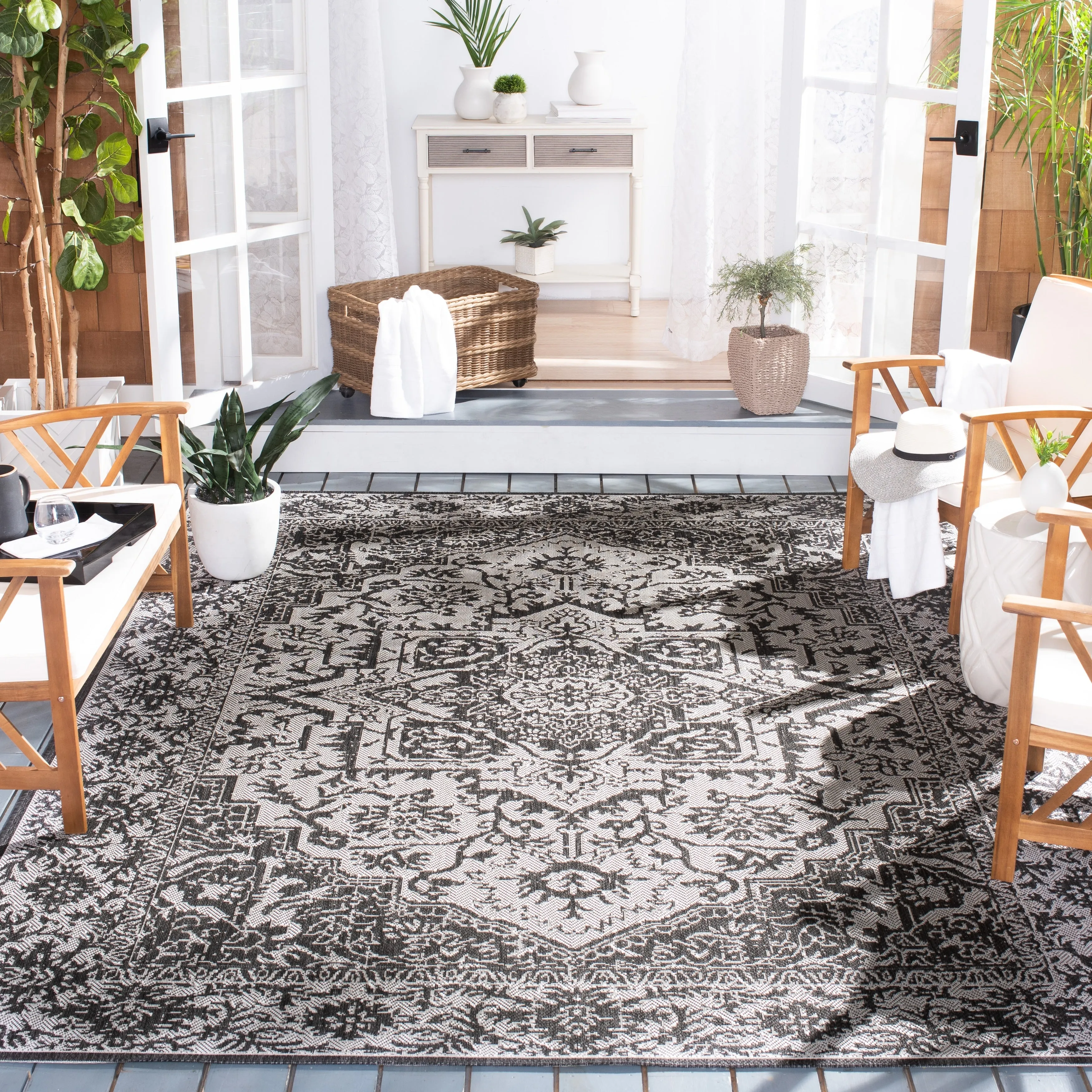 SAFAVIEH Beach House Pouline Indoor/ Outdoor Waterproof Patio Backyard Rug