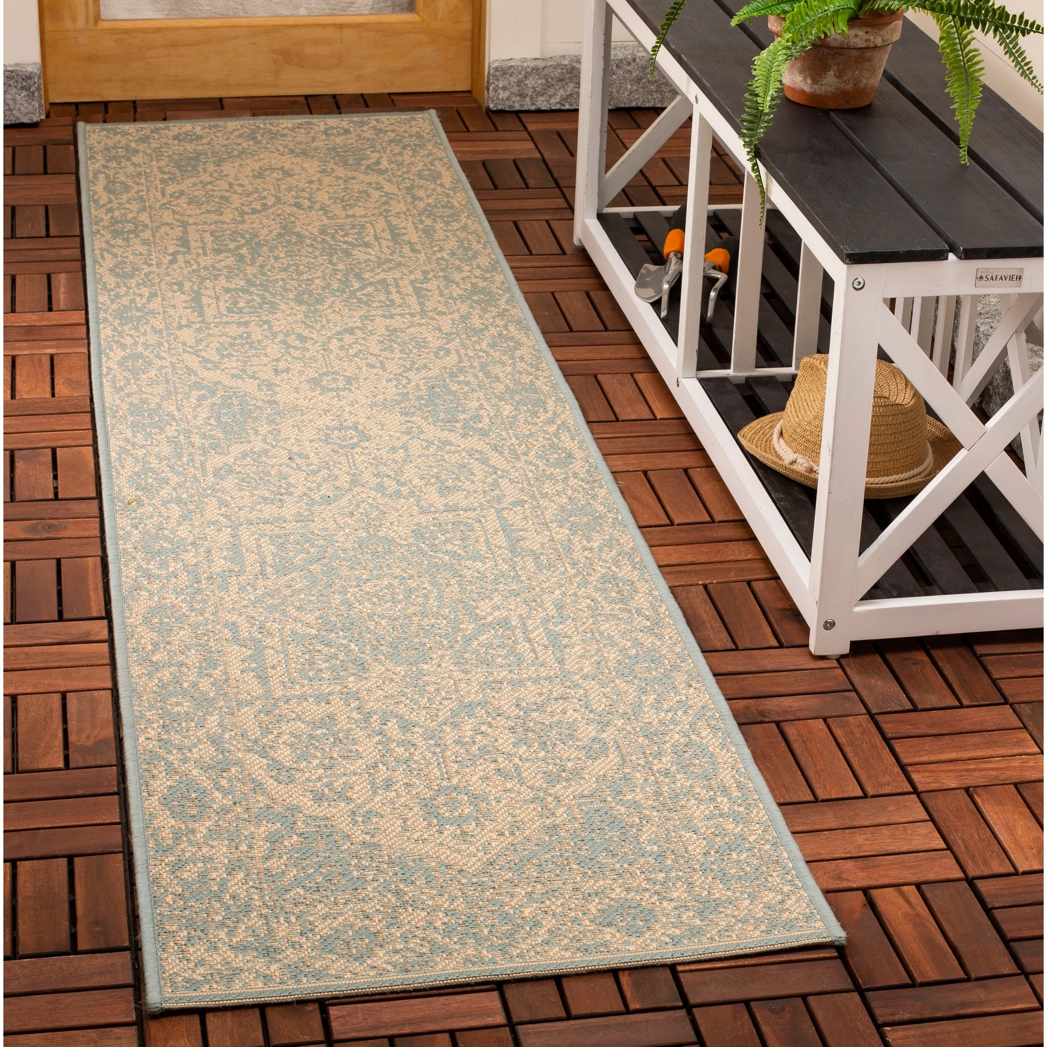 SAFAVIEH Beach House Pouline Indoor/ Outdoor Waterproof Patio Backyard Rug
