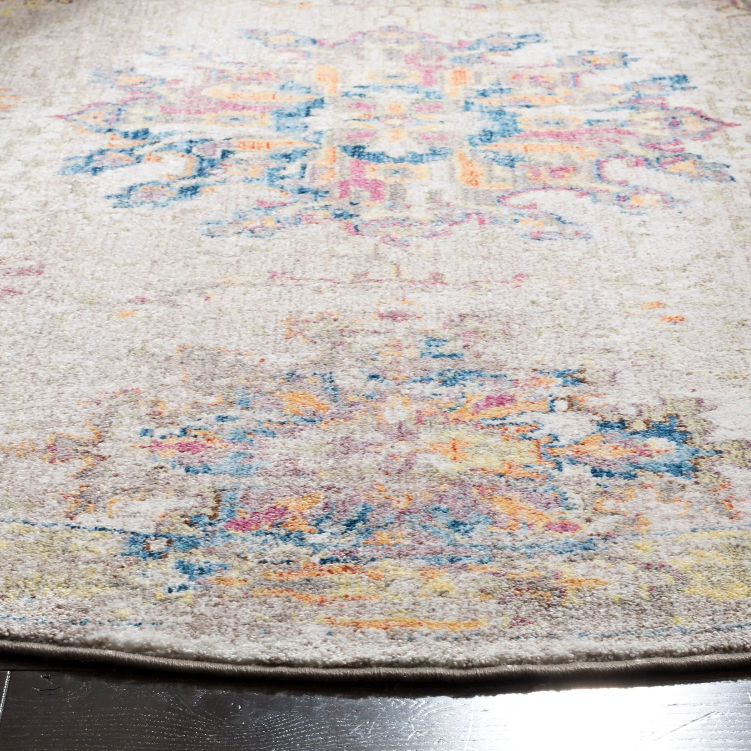 SAFAVIEH Bristol Yvetta Vintage Boho Oriental Polyester Rug