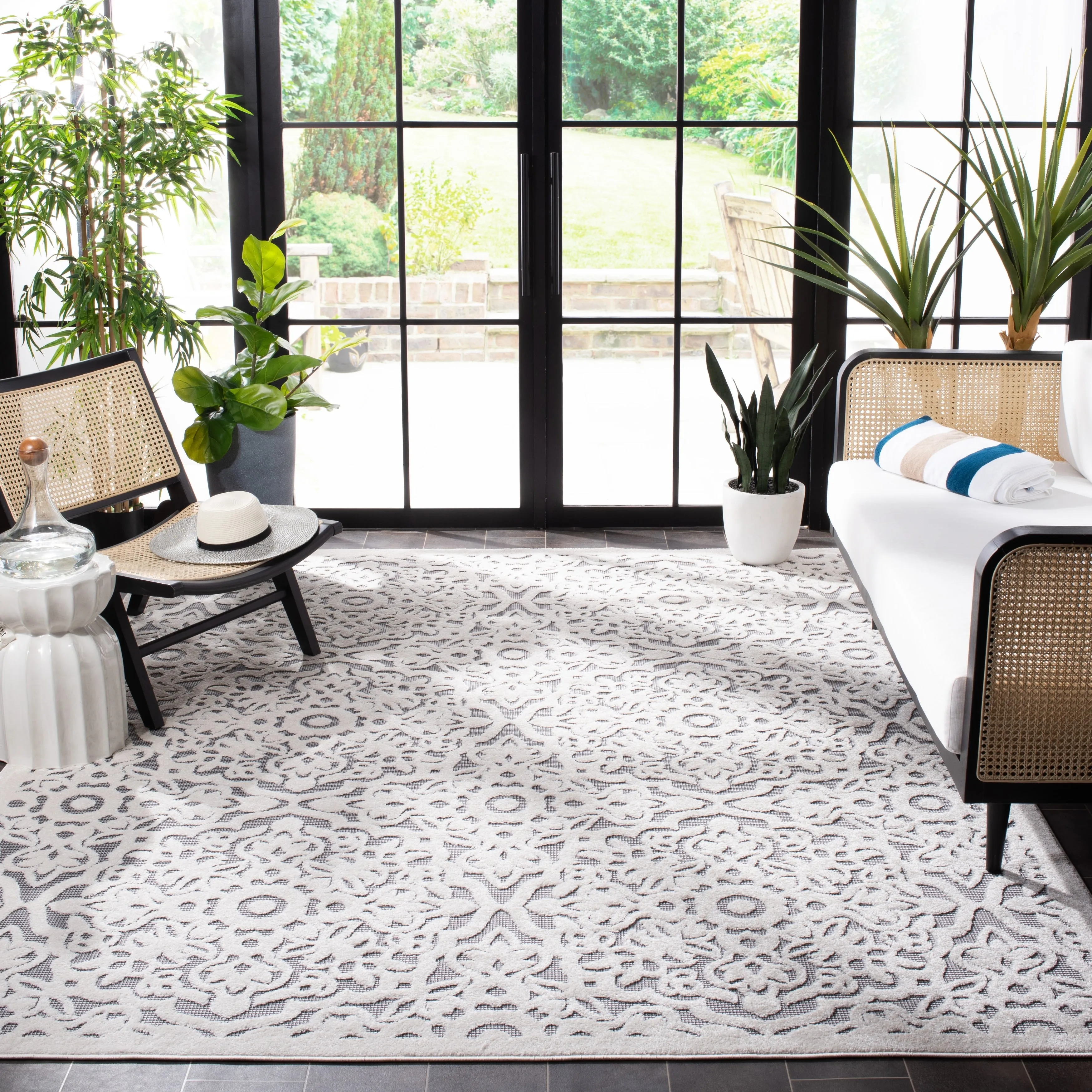SAFAVIEH Cabana Fimmie Indoor/ Outdoor Waterproof Patio Rug
