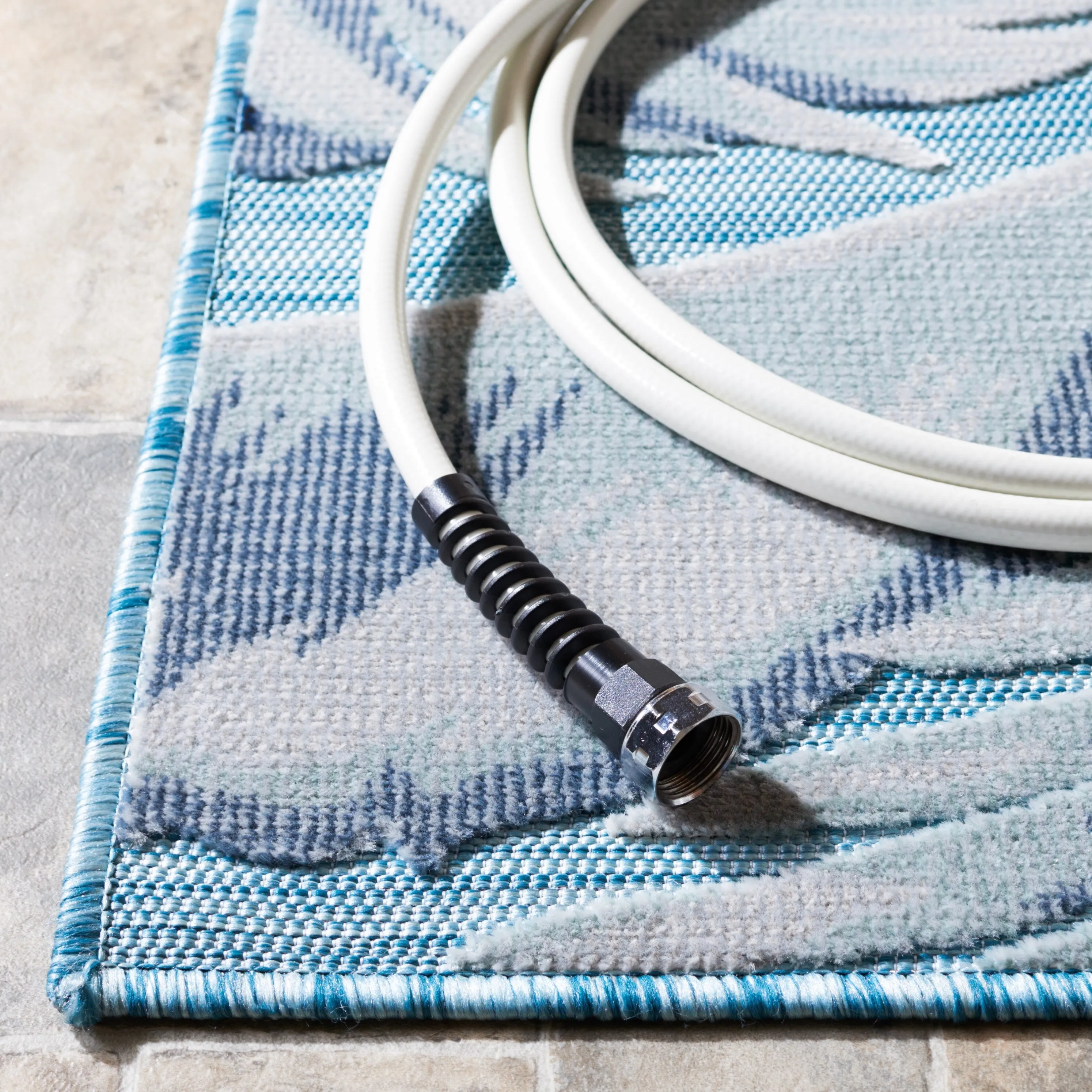 SAFAVIEH Cabana Giusta Indoor/ Outdoor Waterproof Rug