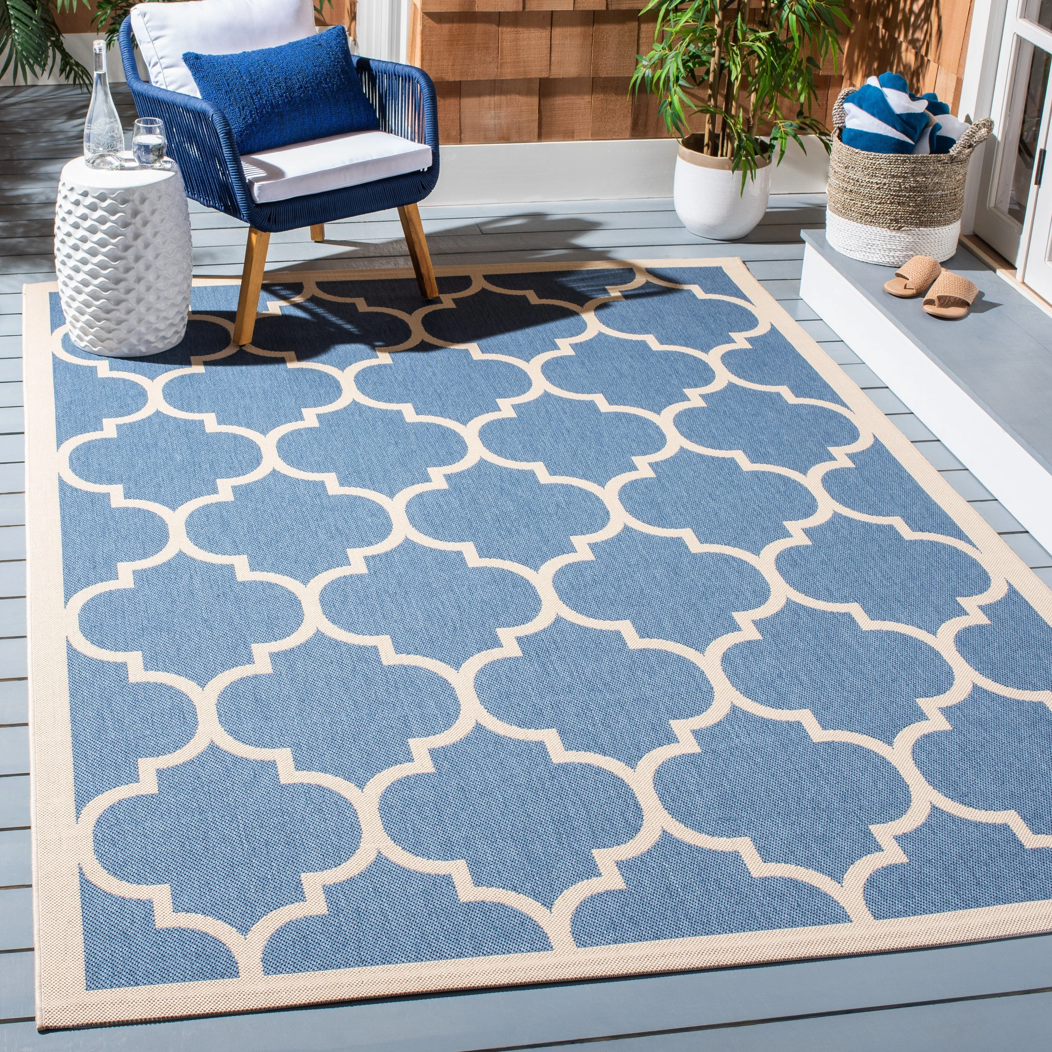 SAFAVIEH Courtyard Kathy Indoor/ Outdoor Waterproof Patio Backyard Rug - Blue/Beige - 8' x 11'
