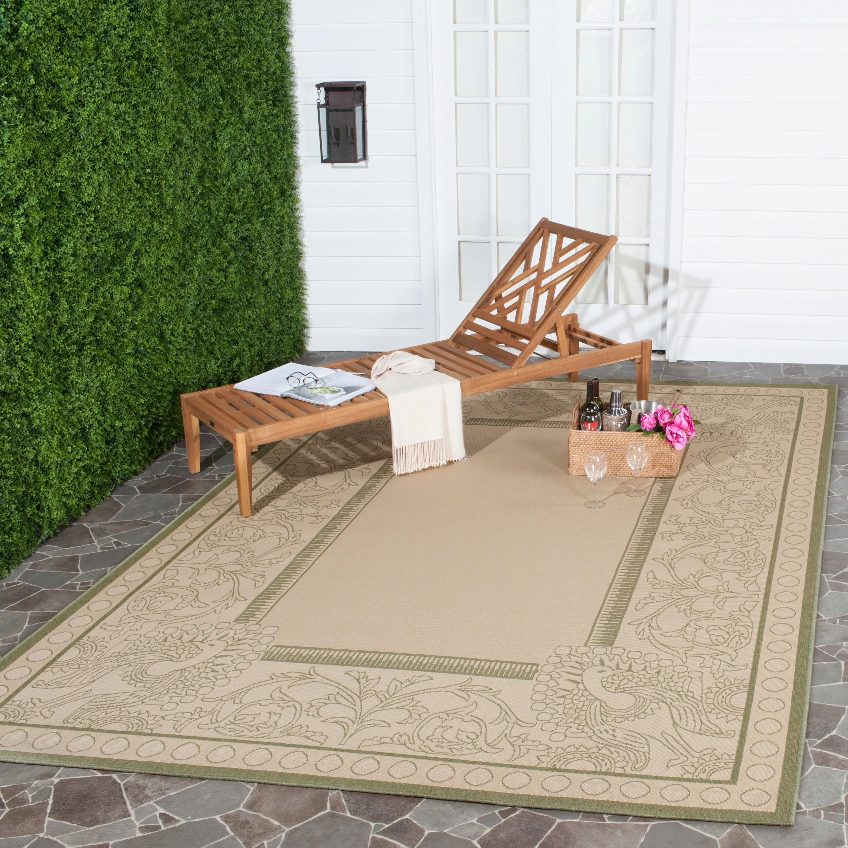 SAFAVIEH Courtyard Kitija Indoor/ Outdoor Waterproof Patio Backyard Rug