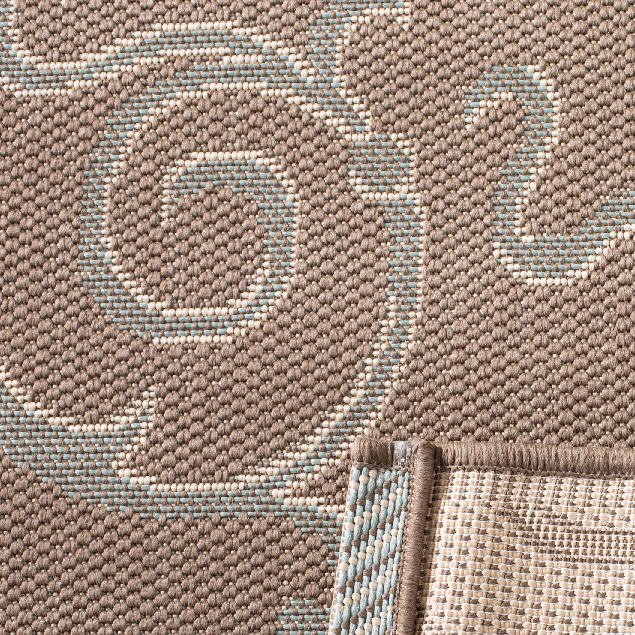 SAFAVIEH Courtyard Orazia Indoor/ Outdoor Waterproof Patio Backyard Rug