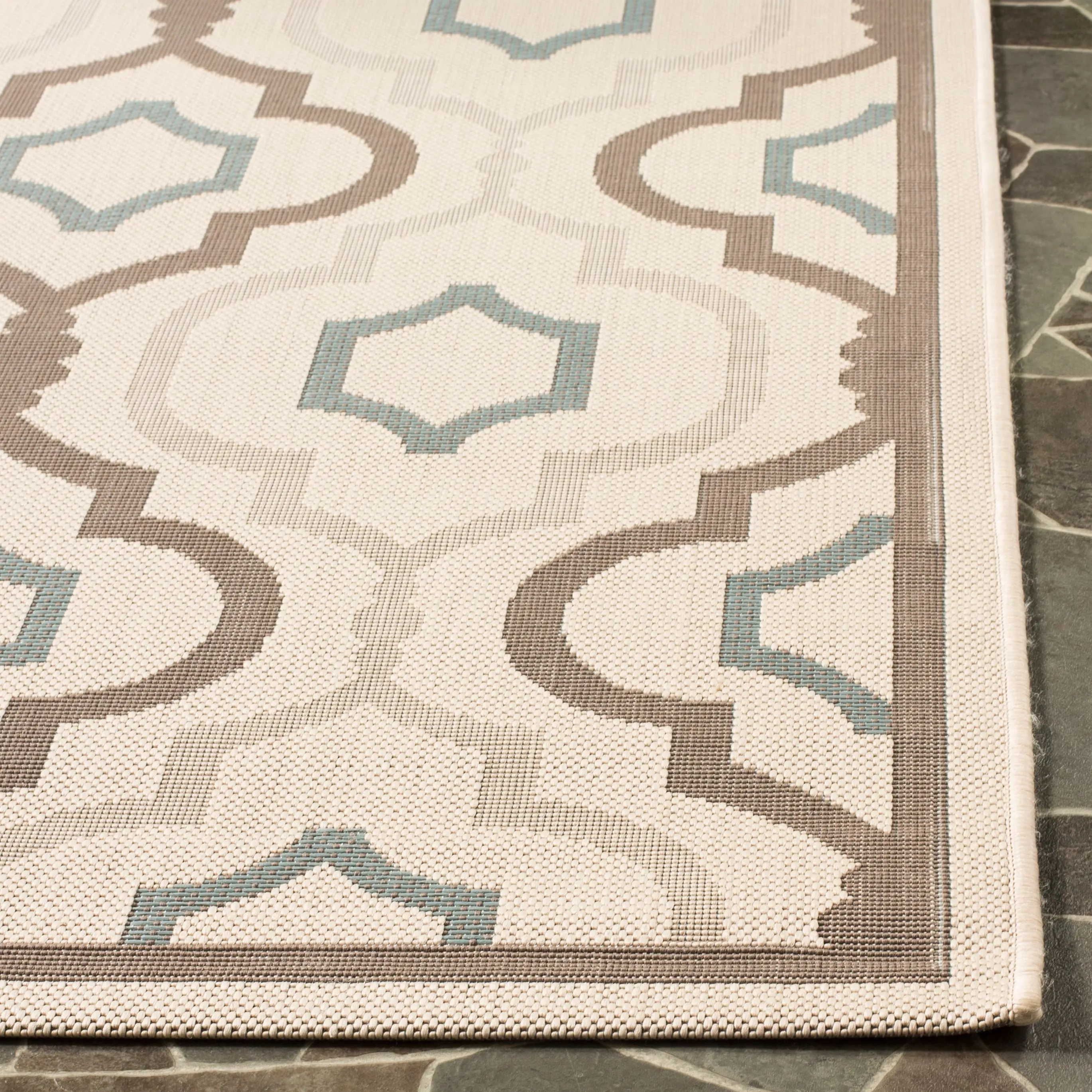 SAFAVIEH Courtyard Oyvor Indoor/ Outdoor Waterproof Patio Backyard Rug