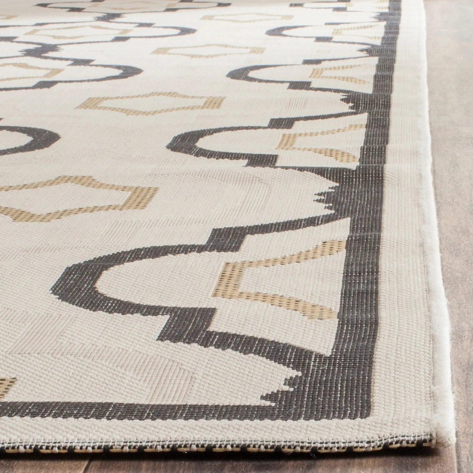 SAFAVIEH Courtyard Oyvor Indoor/ Outdoor Waterproof Patio Backyard Rug