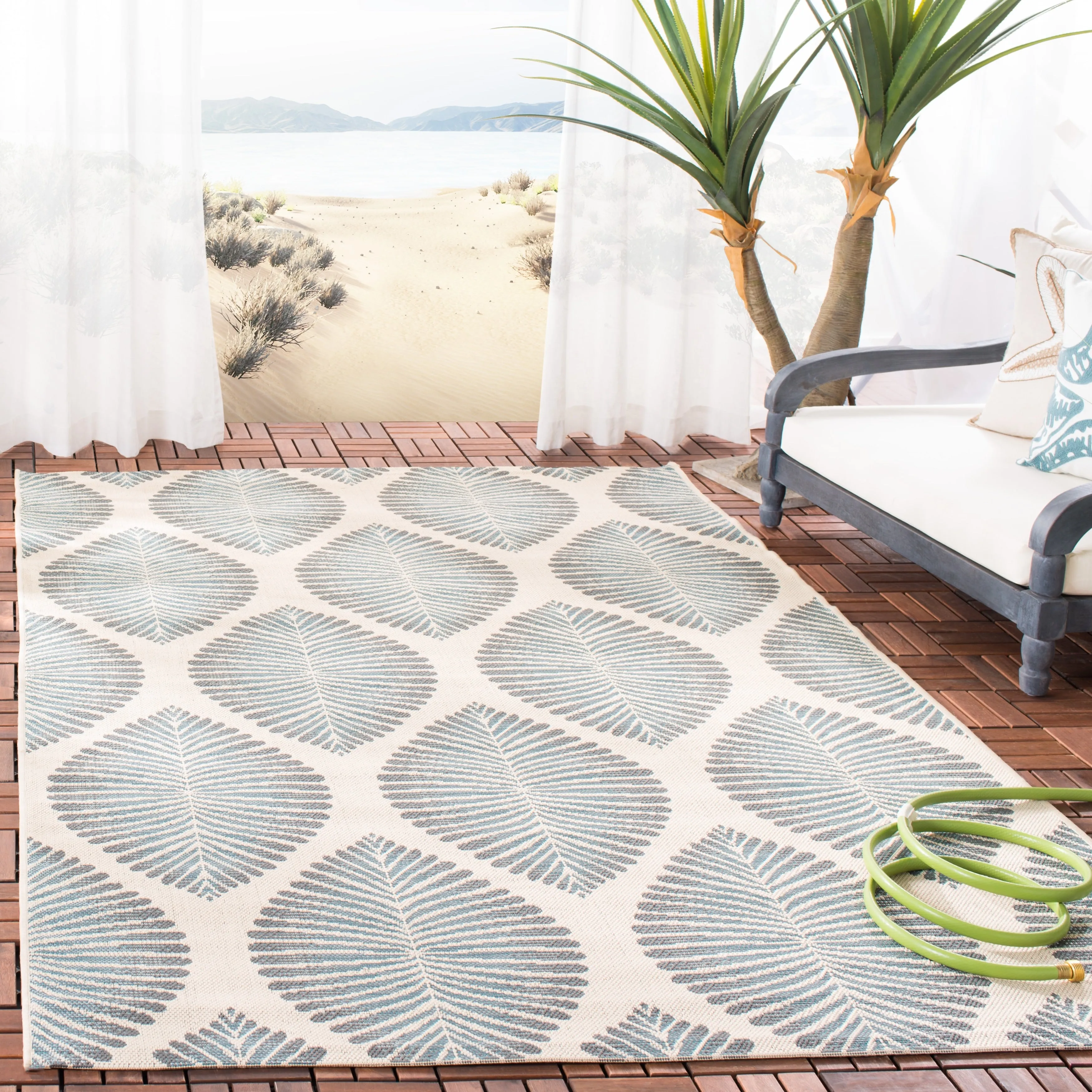 SAFAVIEH Courtyard Rasita Indoor/ Outdoor Waterproof Patio Backyard Rug