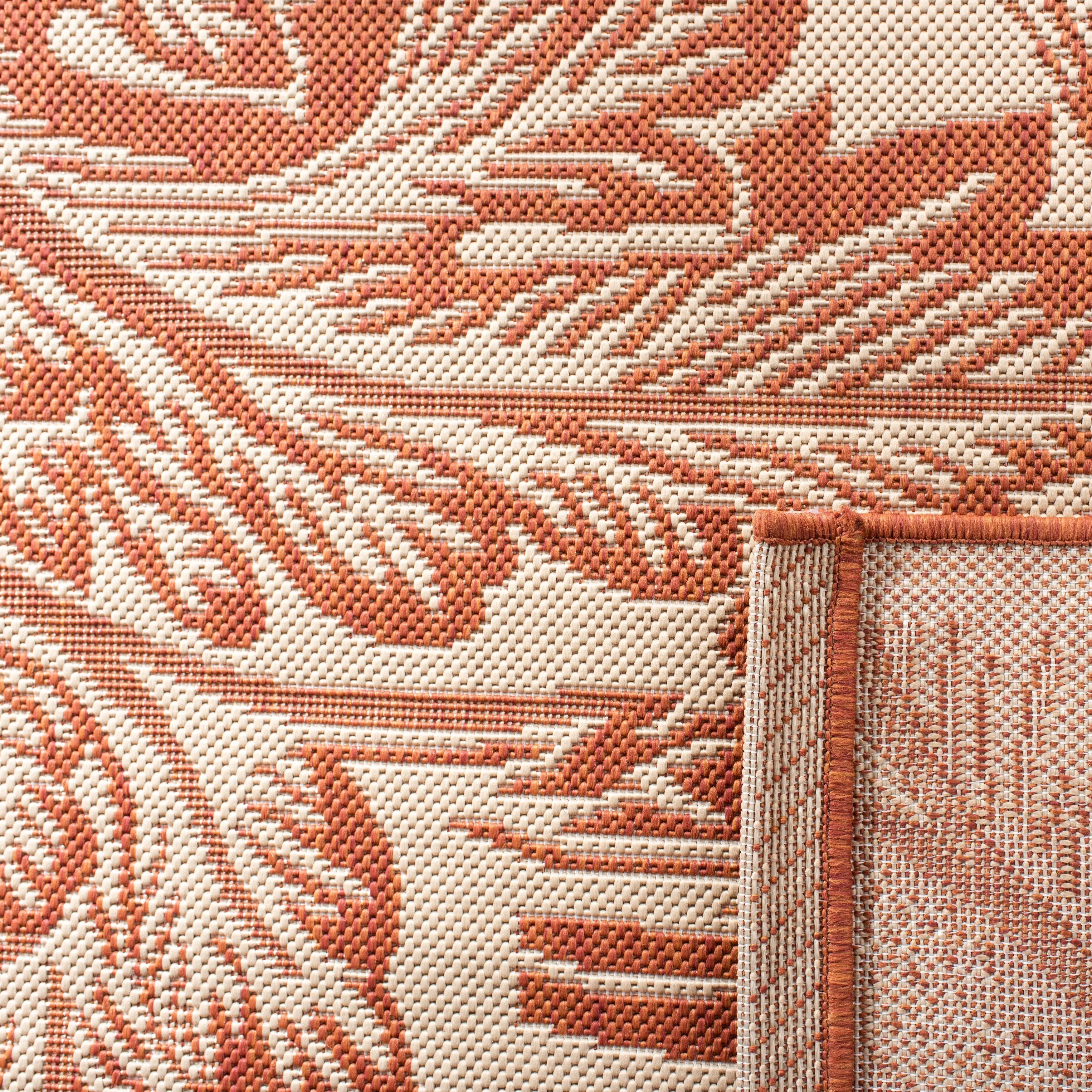 SAFAVIEH Courtyard Reineke Indoor/ Outdoor Waterproof Rug