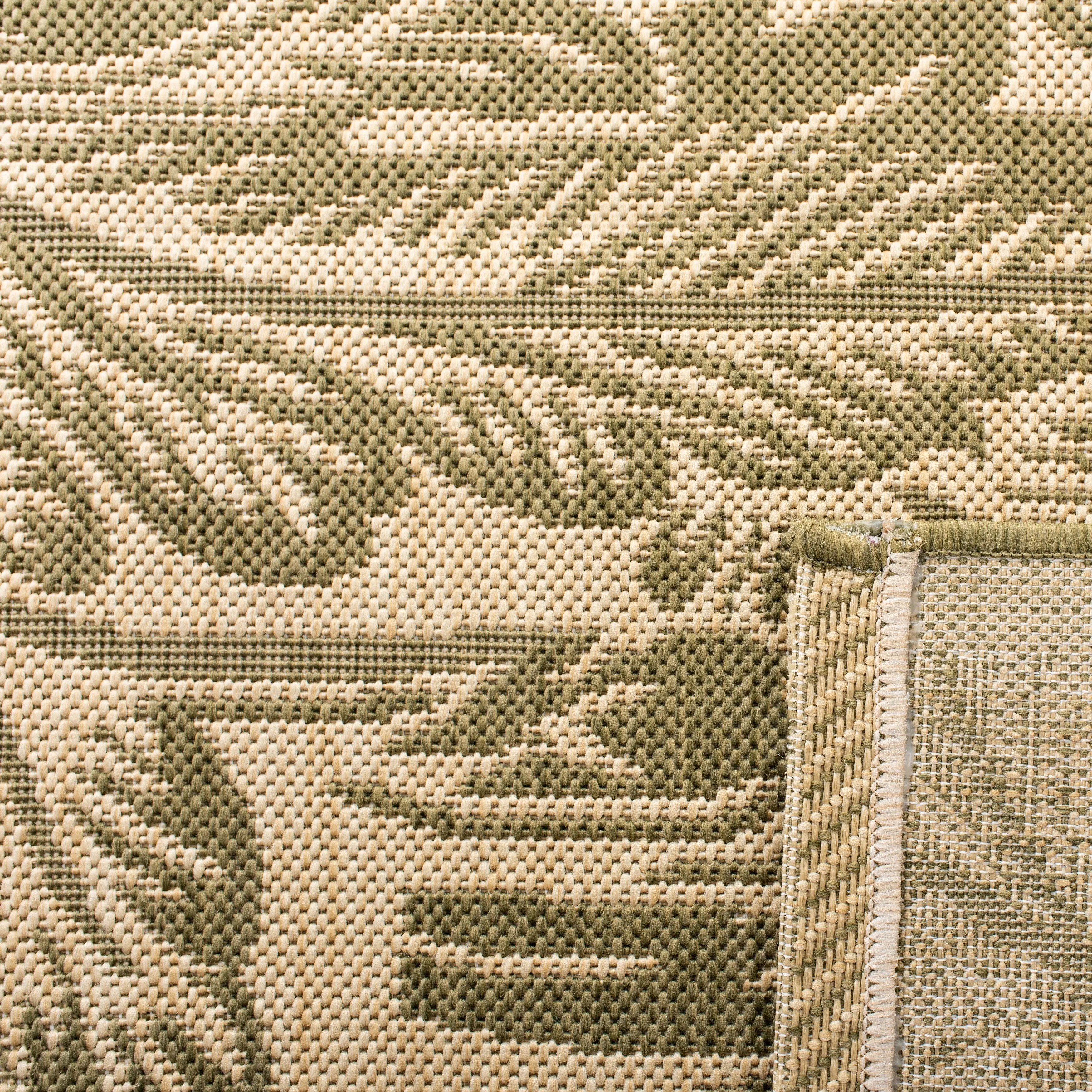 SAFAVIEH Courtyard Reineke Indoor/ Outdoor Waterproof Rug