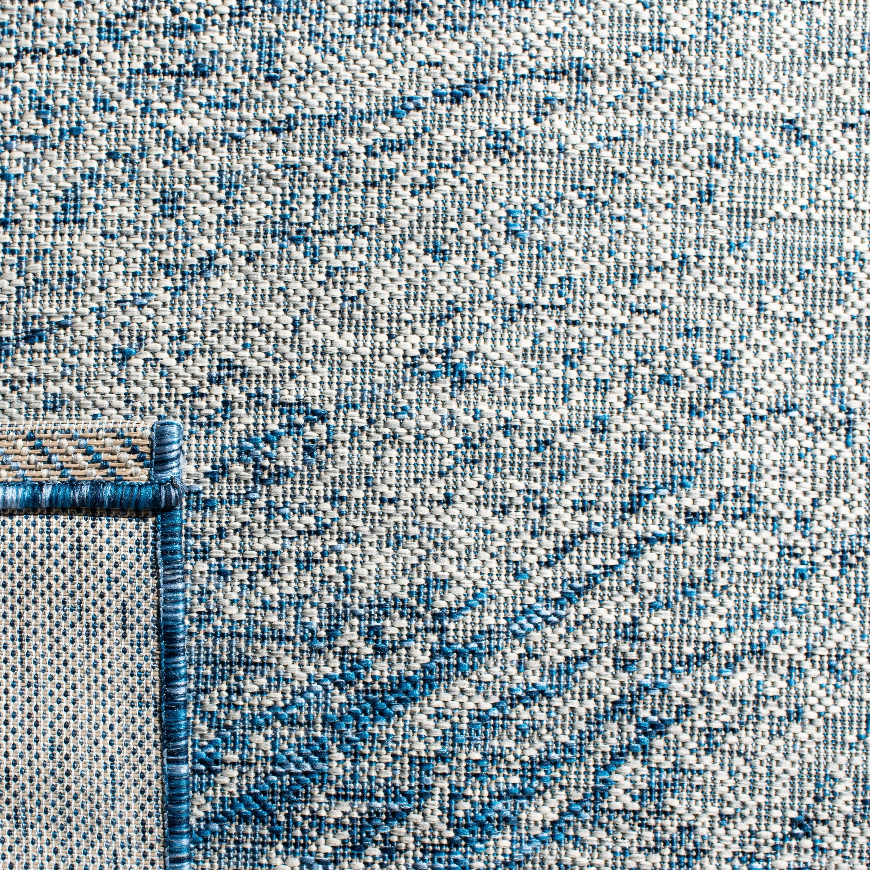 SAFAVIEH Courtyard Sabaha Indoor/Outdoor Waterproof Patio Backyard Rug