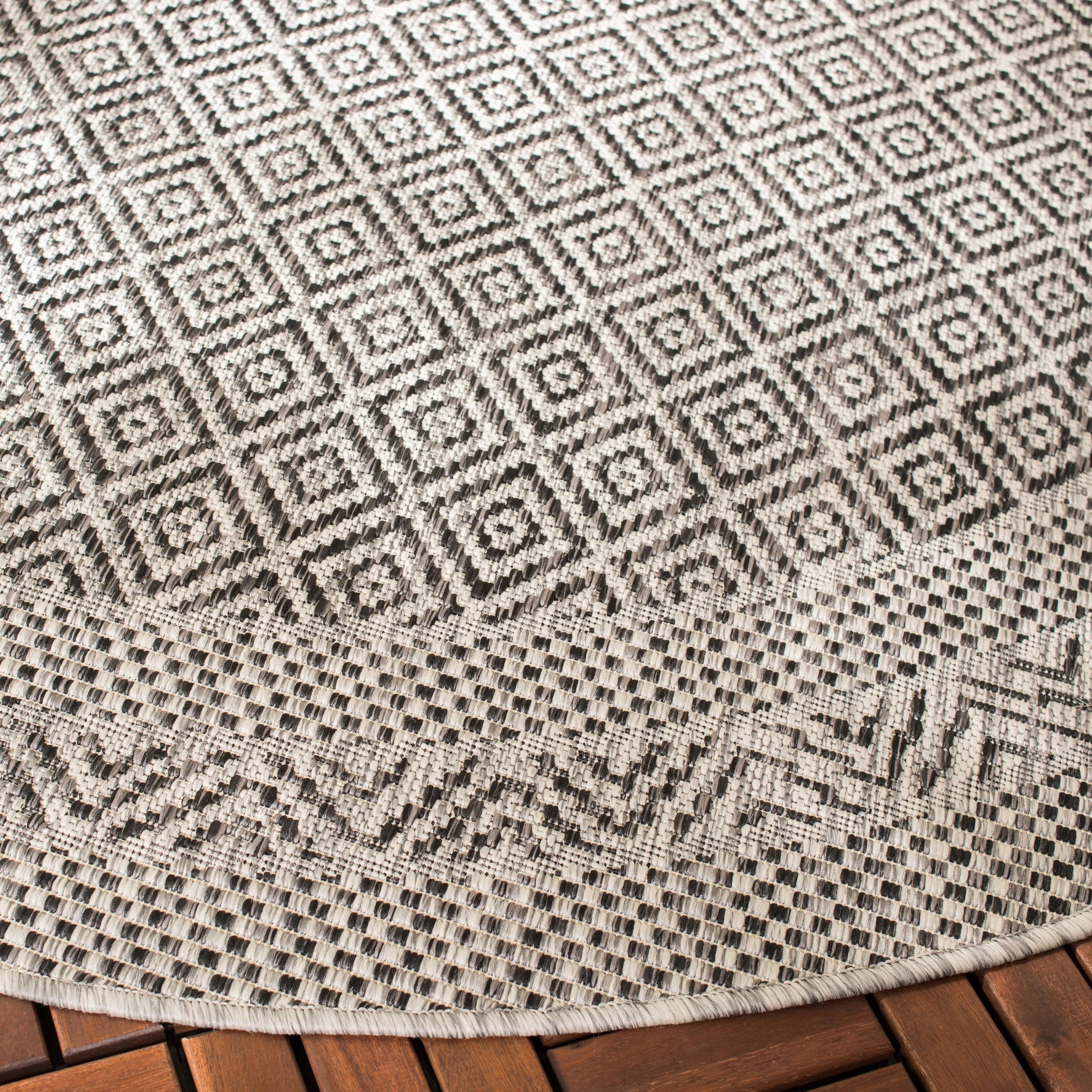 SAFAVIEH Courtyard Servane Indoor/ Outdoor Waterproof Patio Backyard Rug