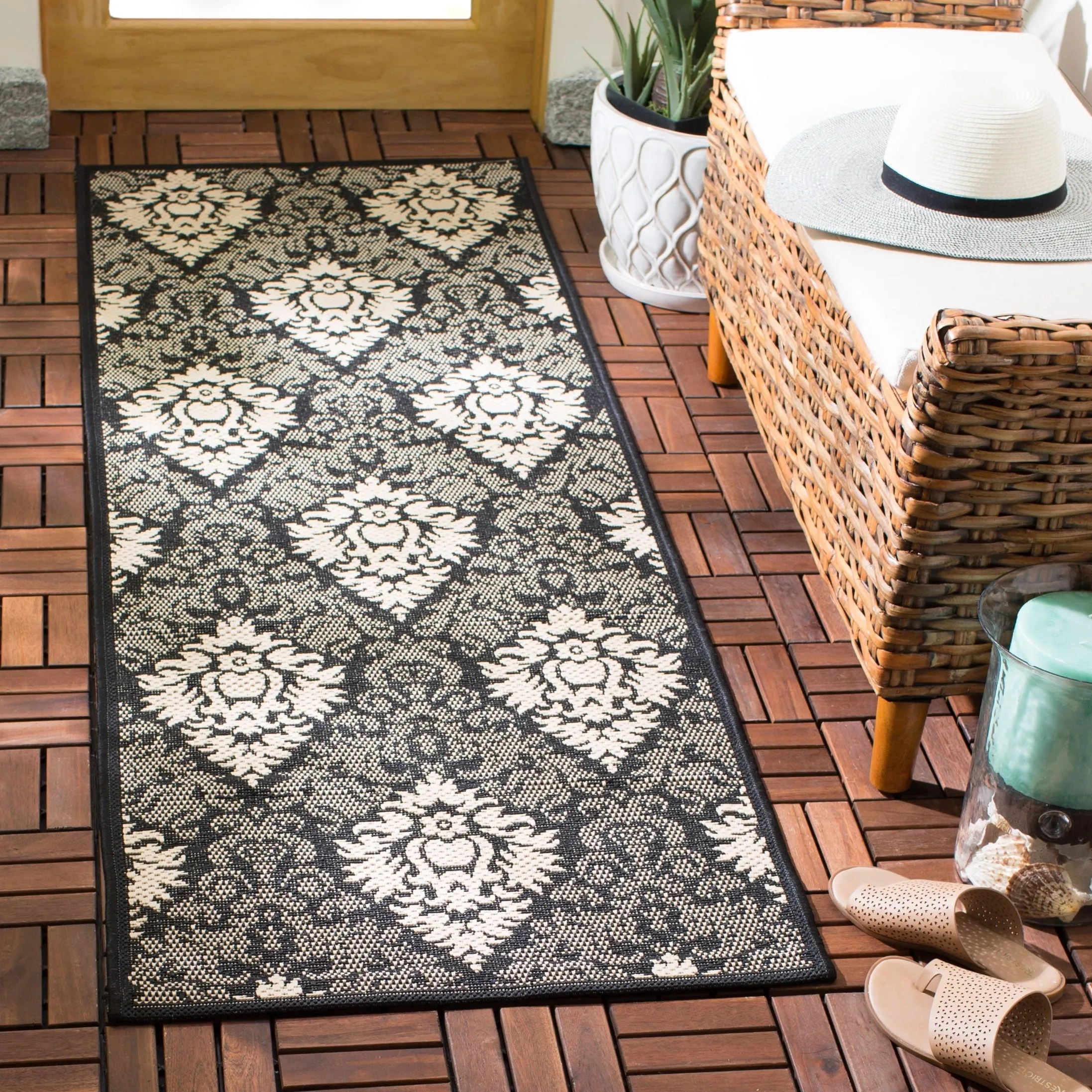 SAFAVIEH Courtyard Willene Boho Indoor/ Outdoor Waterproof Patio Backyard Rug