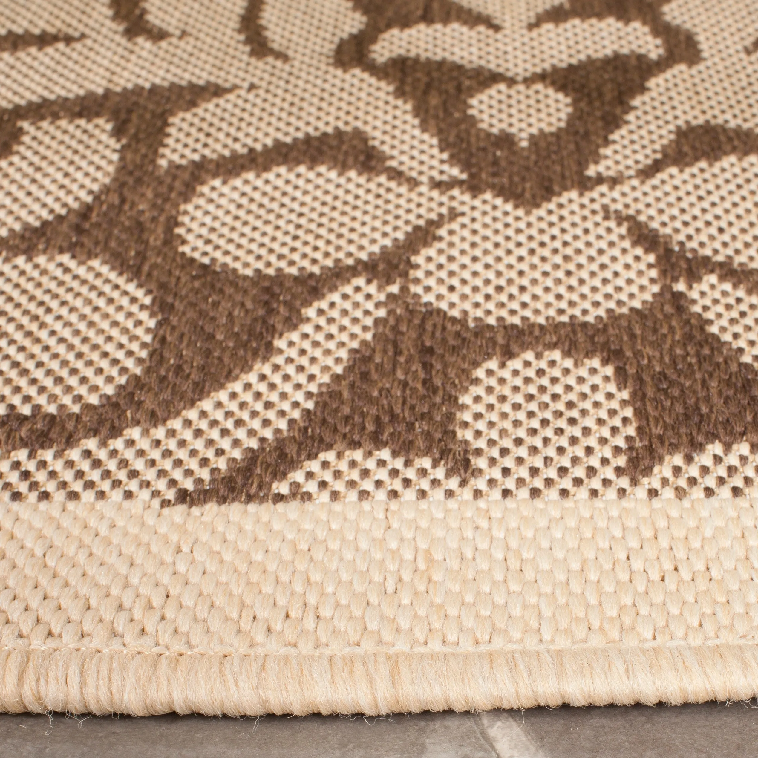 SAFAVIEH Courtyard Willene Boho Indoor/ Outdoor Waterproof Patio Backyard Rug