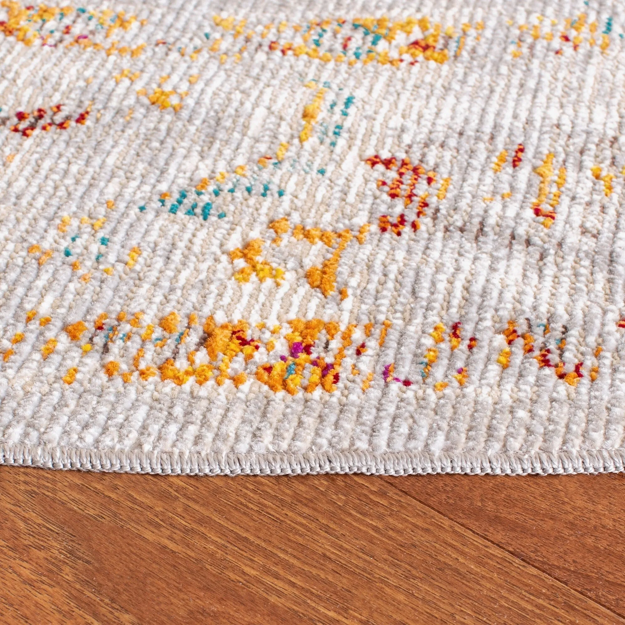 SAFAVIEH Crystal Pintea Vintage Boho Medallion Rug