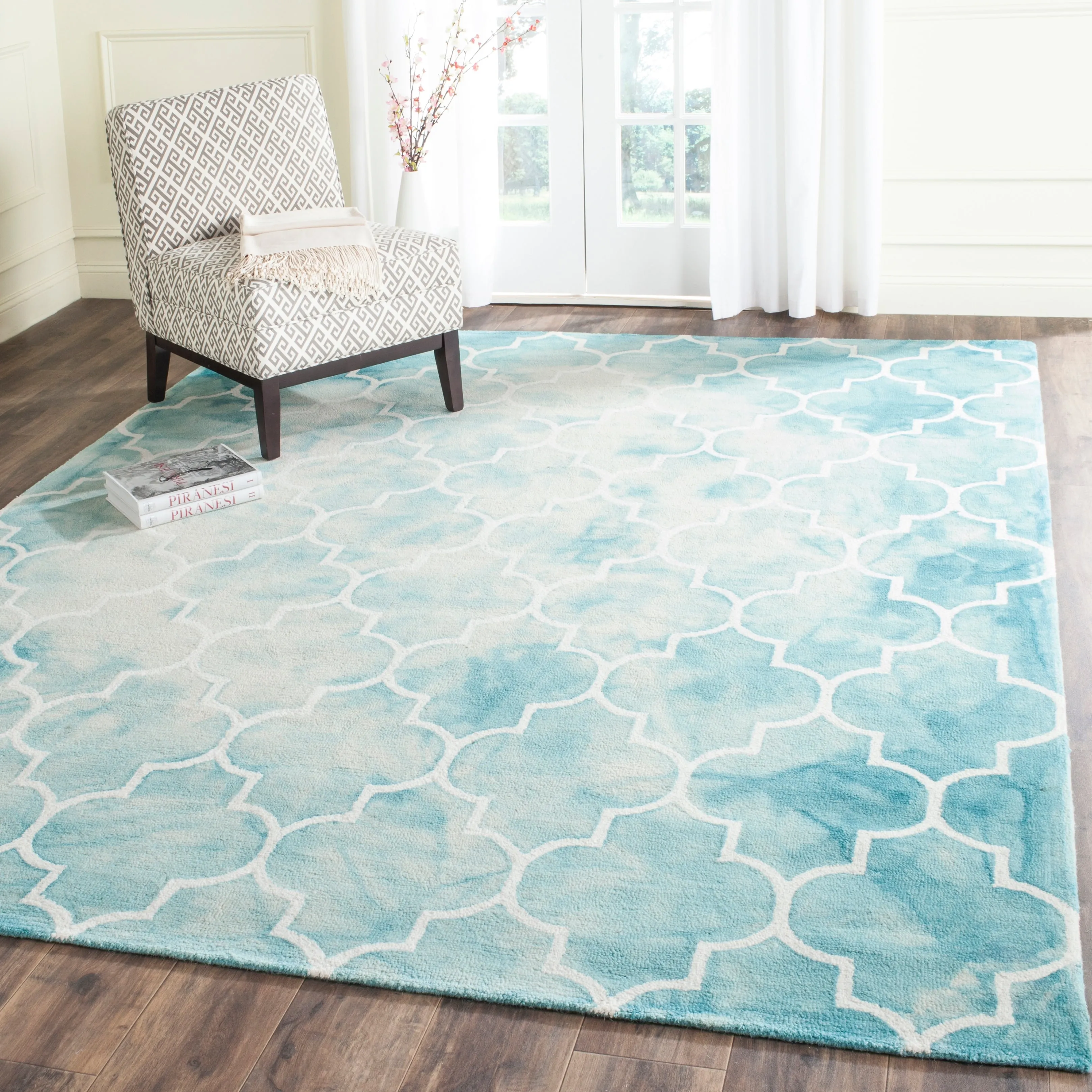 SAFAVIEH Dip Dye Anasthasie Hand-tufted Wool Geometric Area Rug