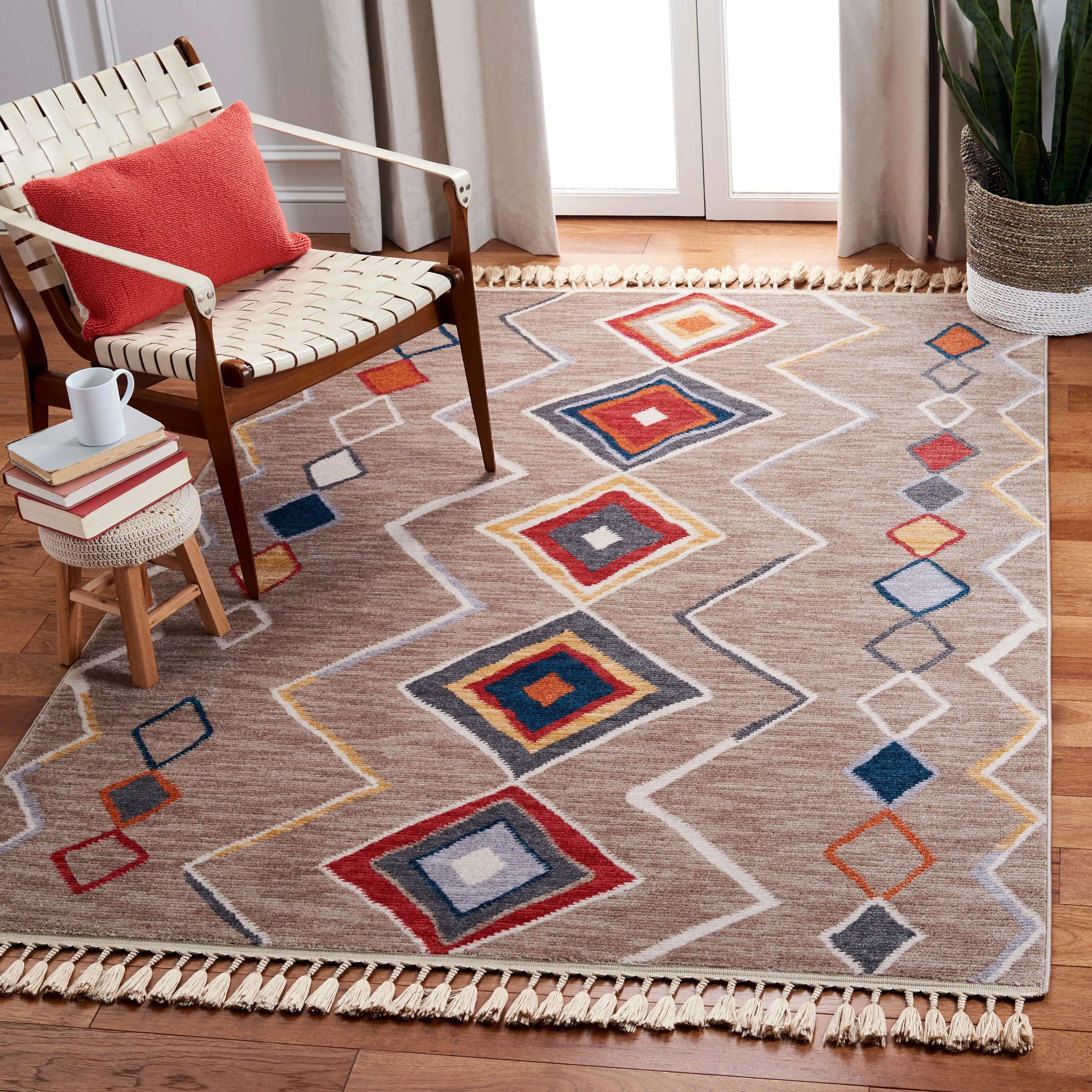 SAFAVIEH Farmhouse Kujtime Moroccan Boho Tassel Rug