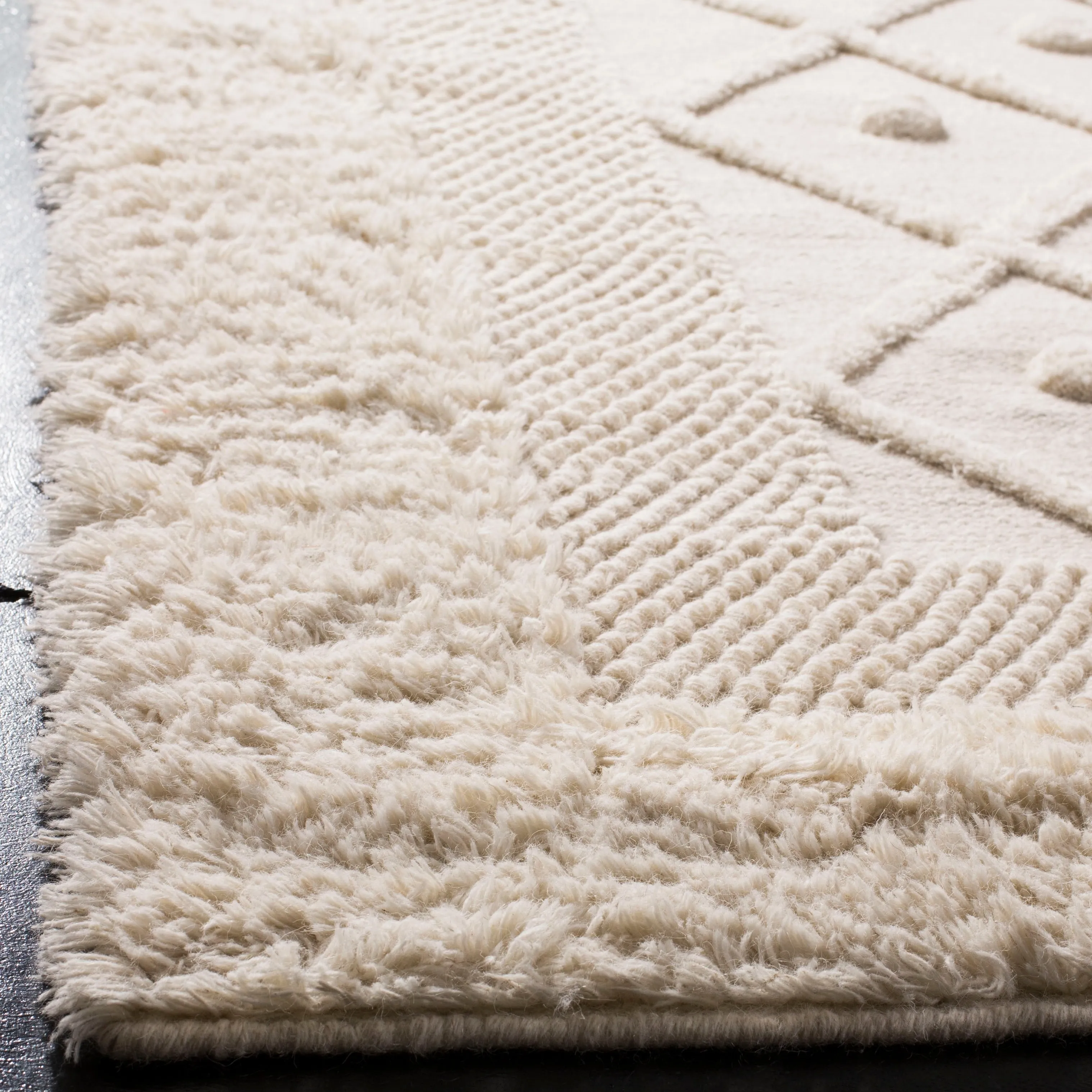 SAFAVIEH Hand-knotted Kenya Treasa Southwestern Tribal Wool Rug