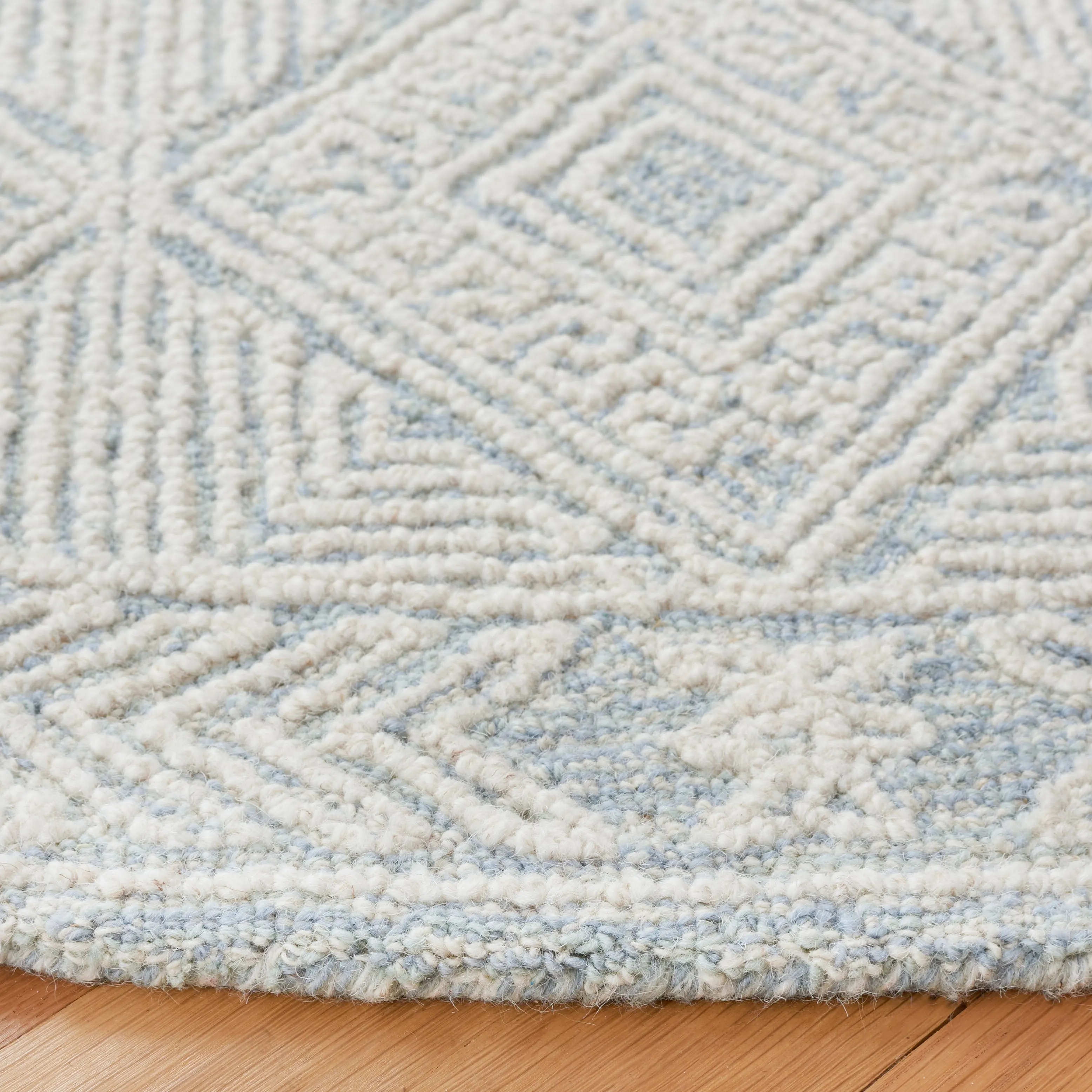 SAFAVIEH Handmade Abstract Erela Contemporary Wool Rug