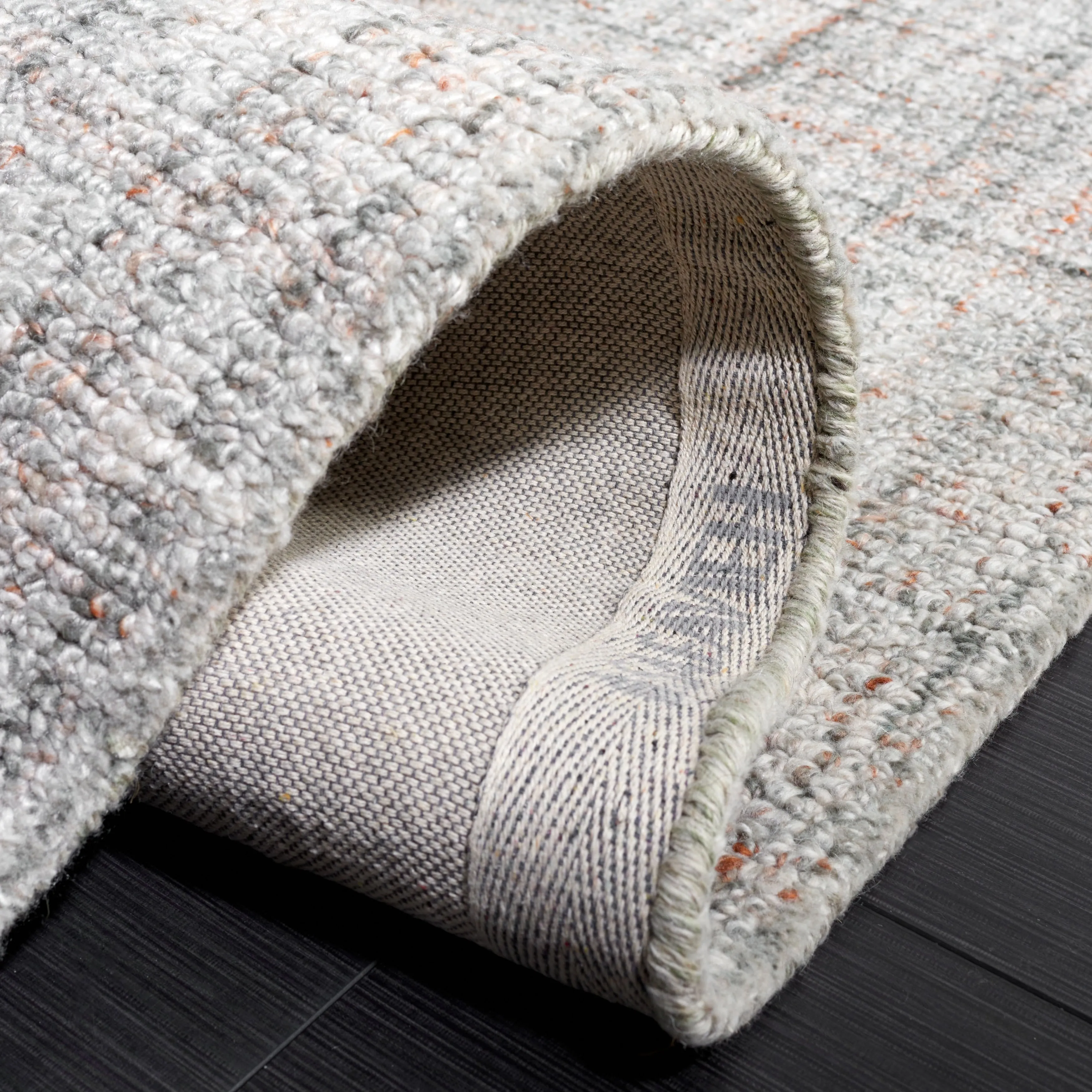 SAFAVIEH Handmade Abstract Hieke Modern Rug