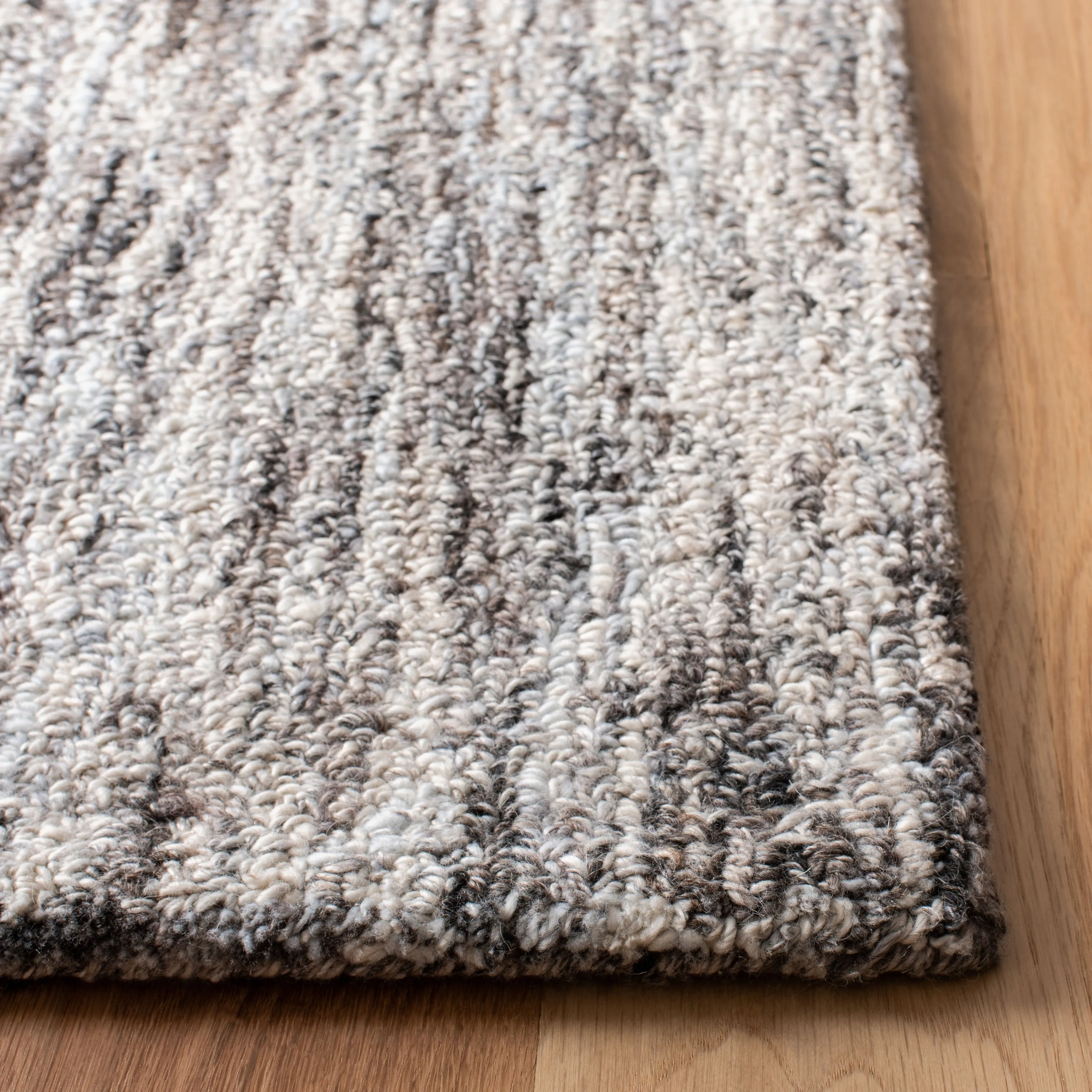SAFAVIEH Handmade Abstract Velija Modern Wool Rug
