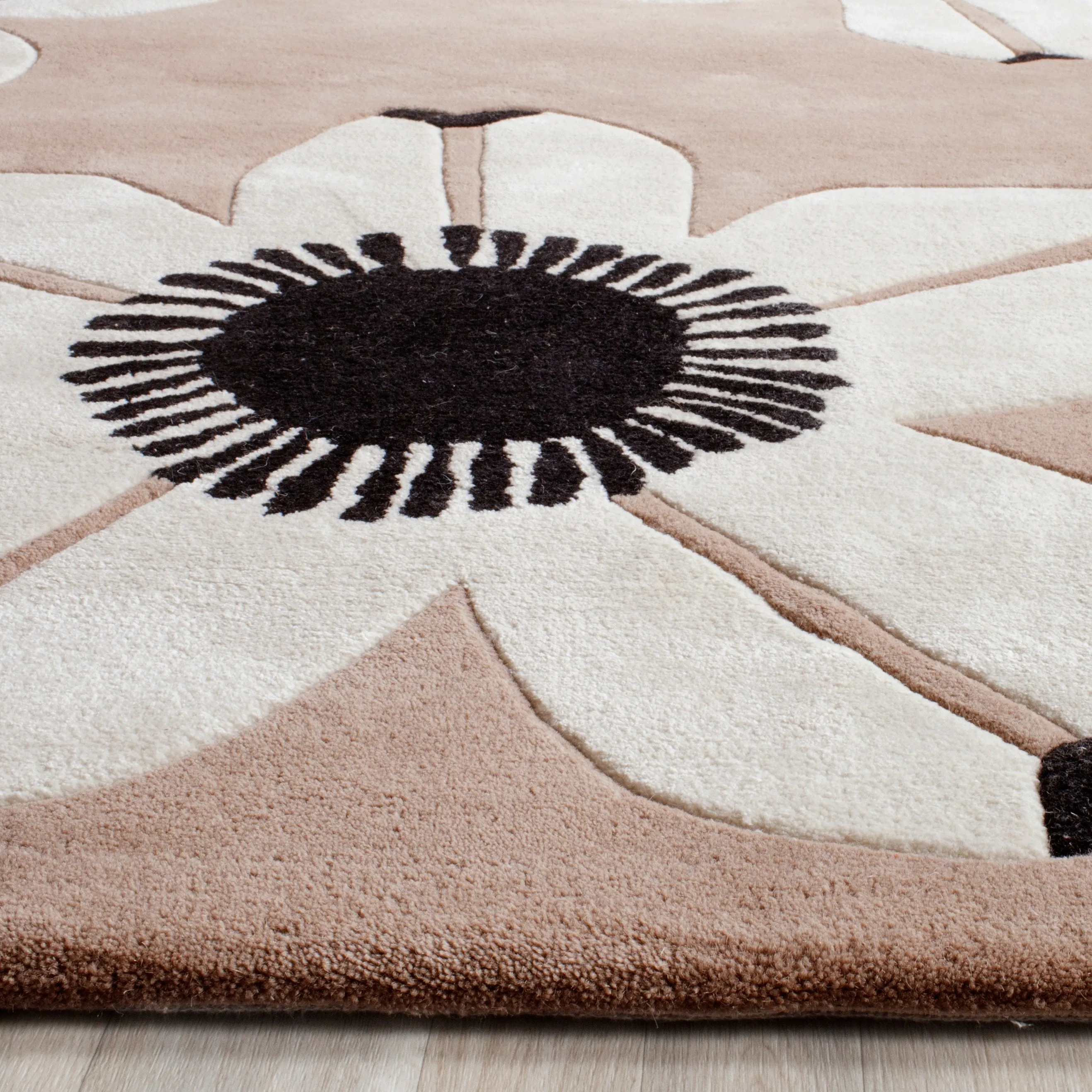 SAFAVIEH Handmade Allure Kondzha Modern Floral Wool Rug