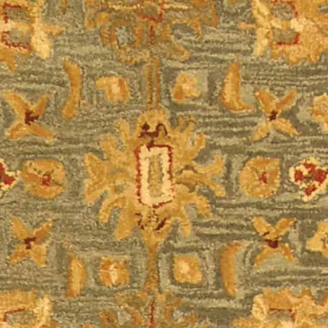 SAFAVIEH Handmade Anatolia Bibbi Traditional Oriental Hand-spun Wool Rug