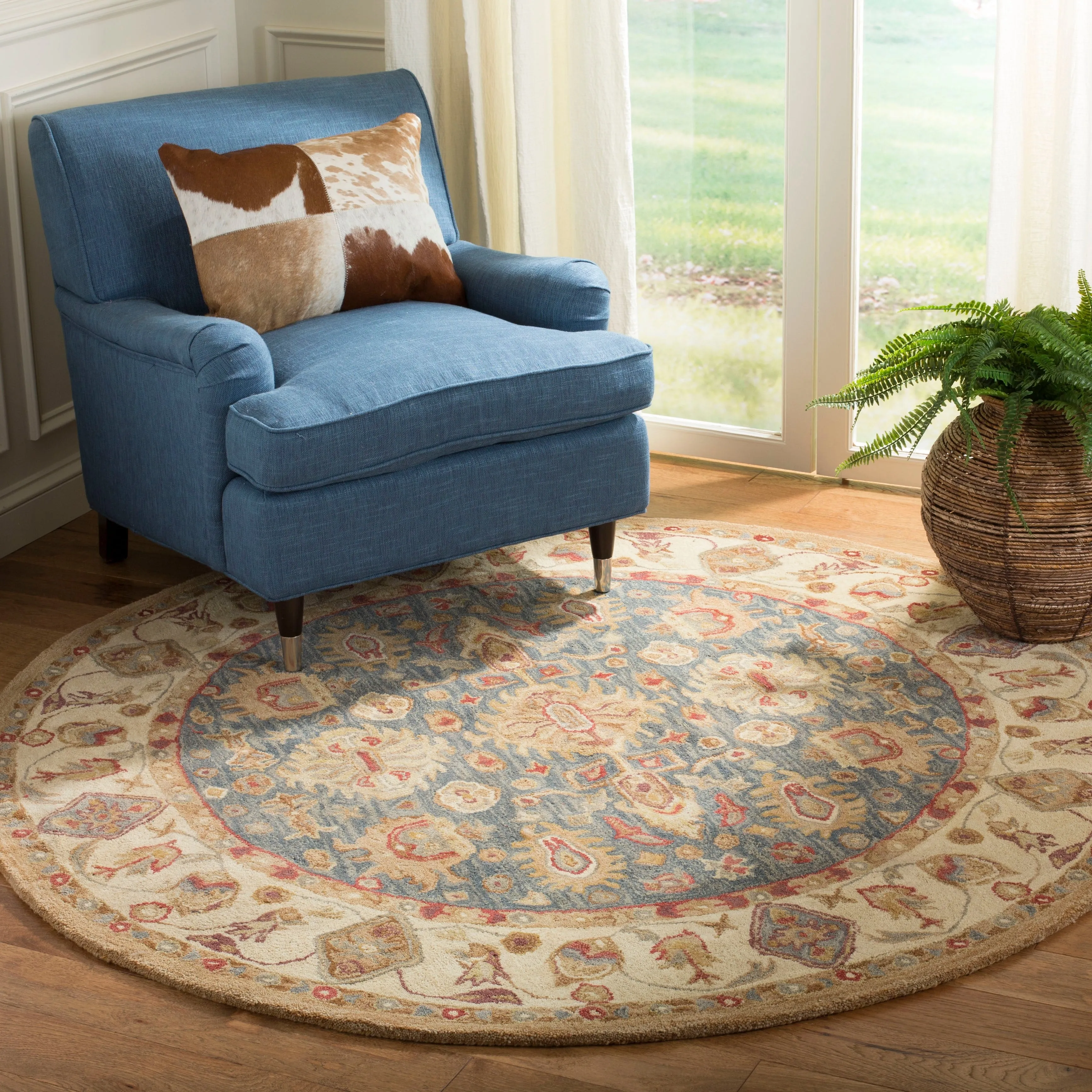 SAFAVIEH Handmade Anatolia Bibbi Traditional Oriental Hand-spun Wool Rug