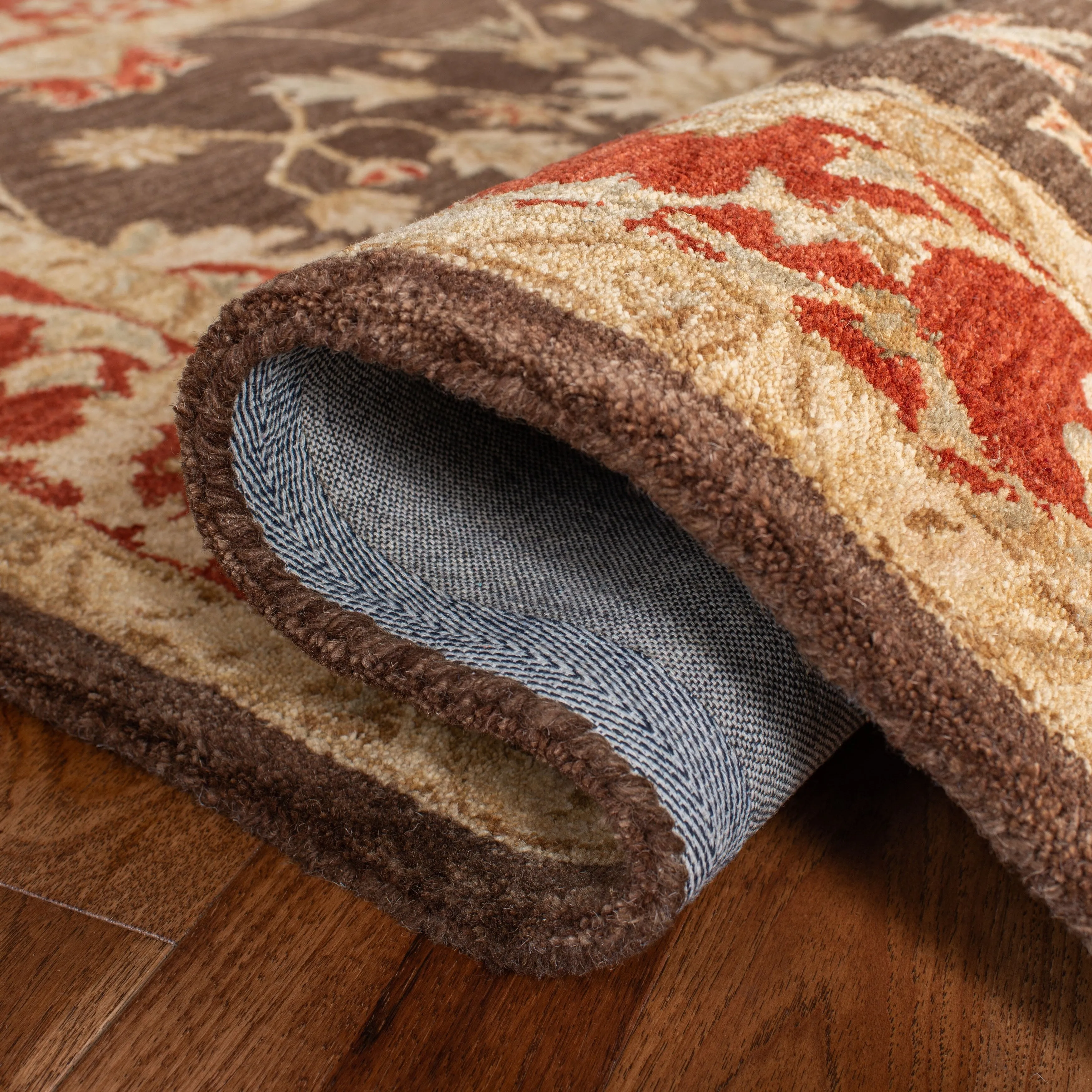 SAFAVIEH Handmade Anatolia Evanthia Traditional Oriental Hand-spun Wool Rug