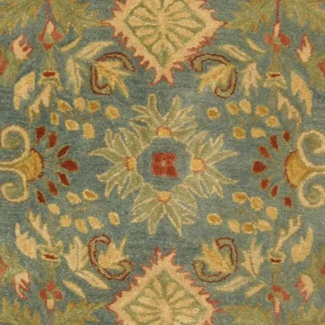 SAFAVIEH Handmade Anatolia Lieke Traditional Oriental Hand-spun Wool Rug