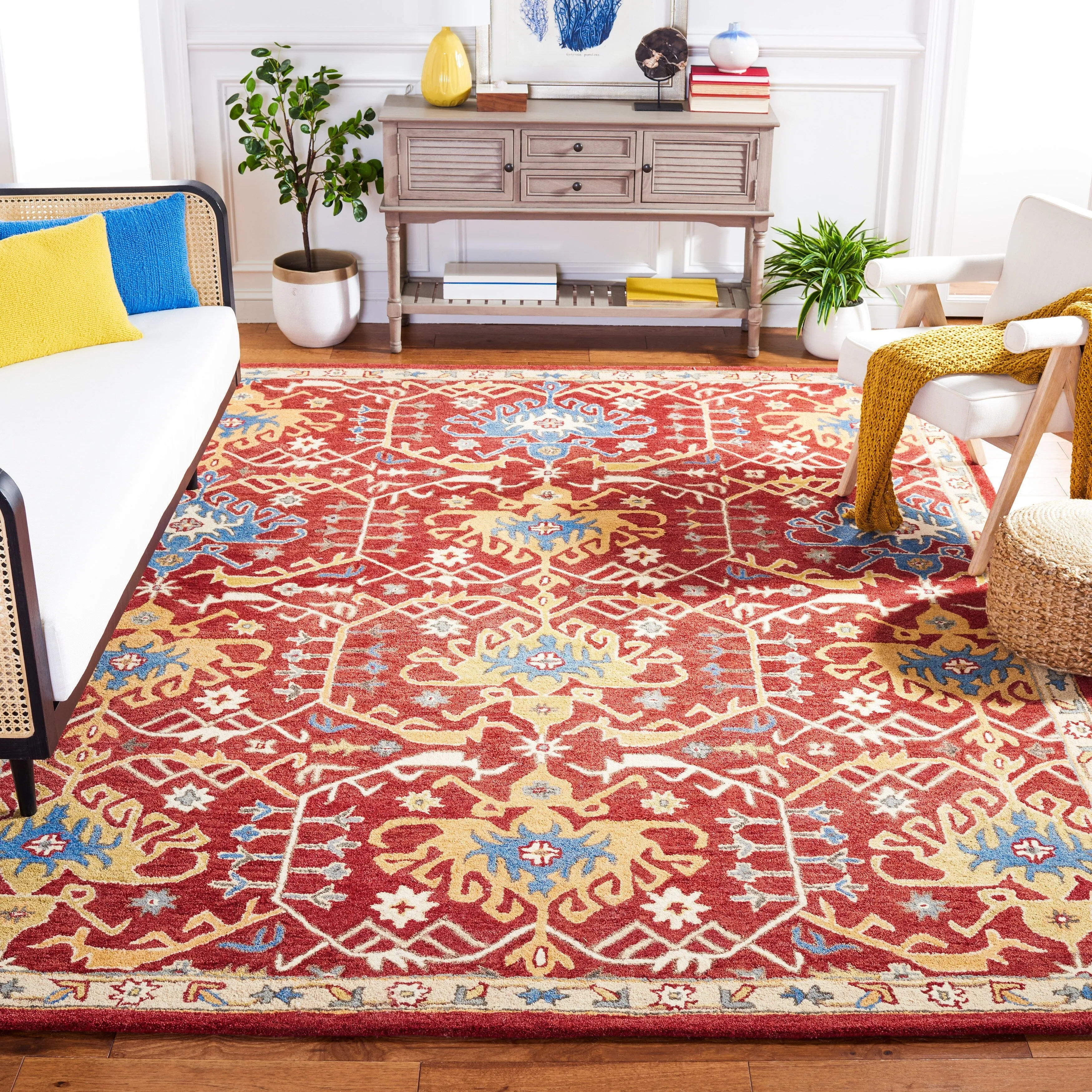 SAFAVIEH Handmade Antiquity Aderita Traditional Wool Rug