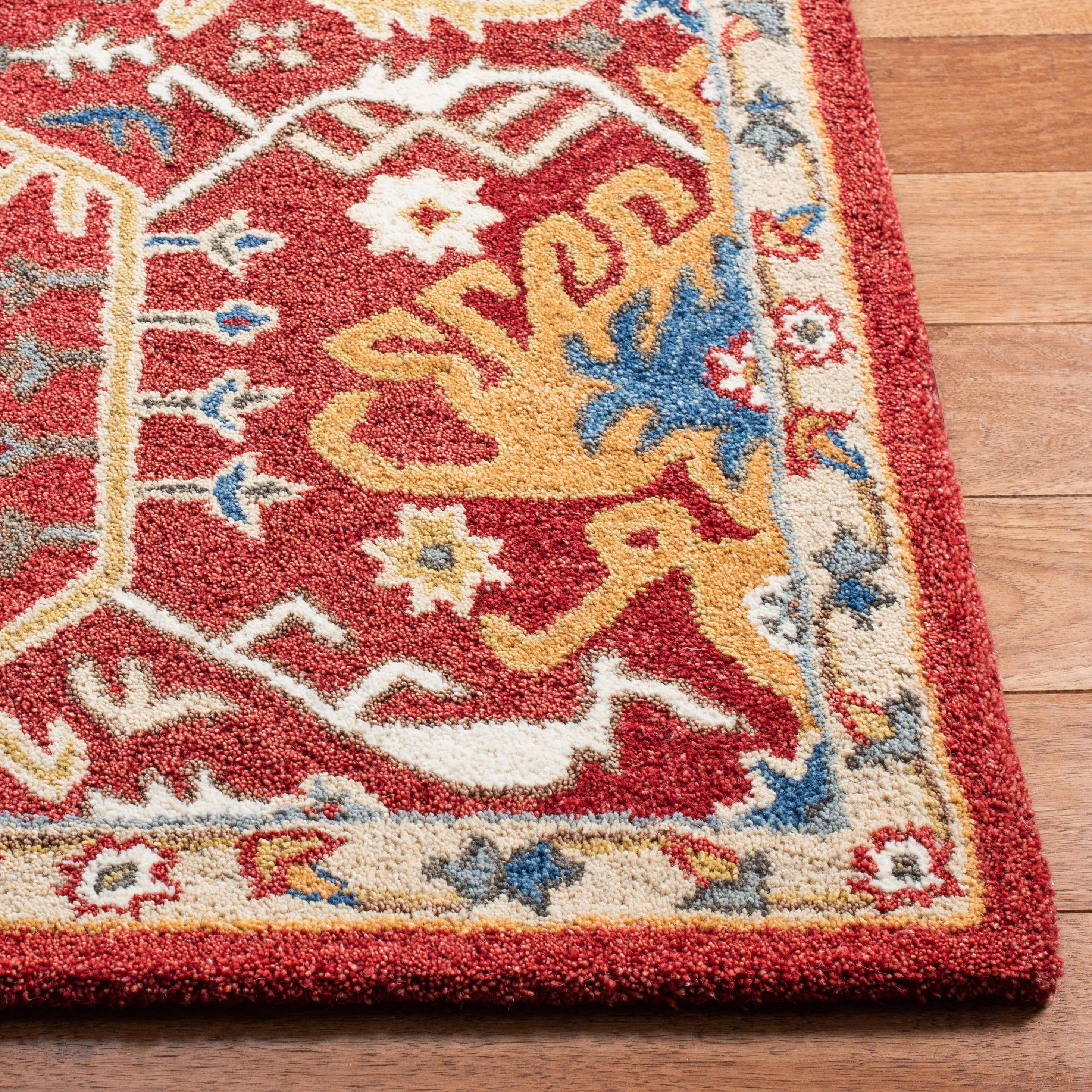 SAFAVIEH Handmade Antiquity Aderita Traditional Wool Rug