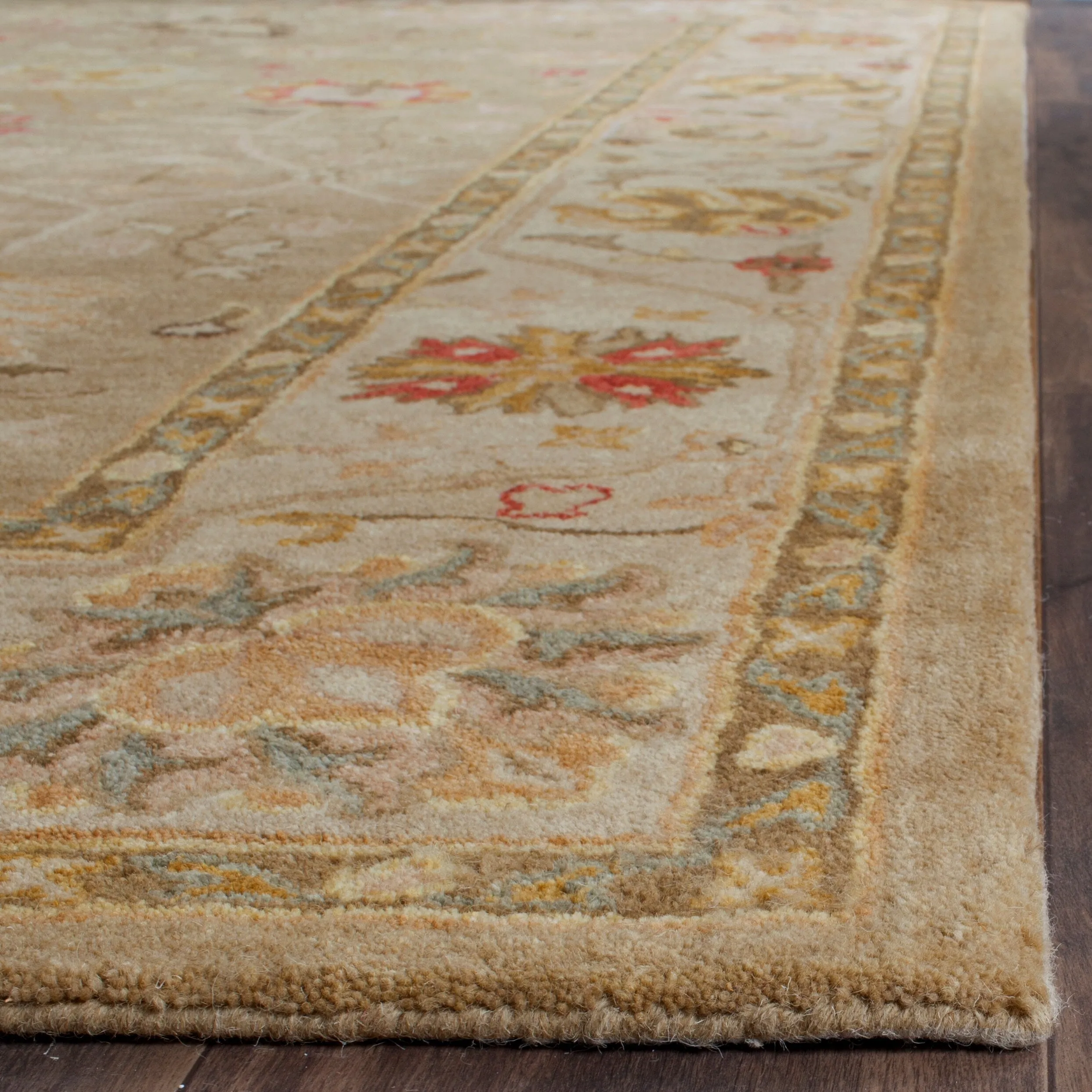 SAFAVIEH Handmade Antiquity Bushra Traditional Oriental Wool Rug