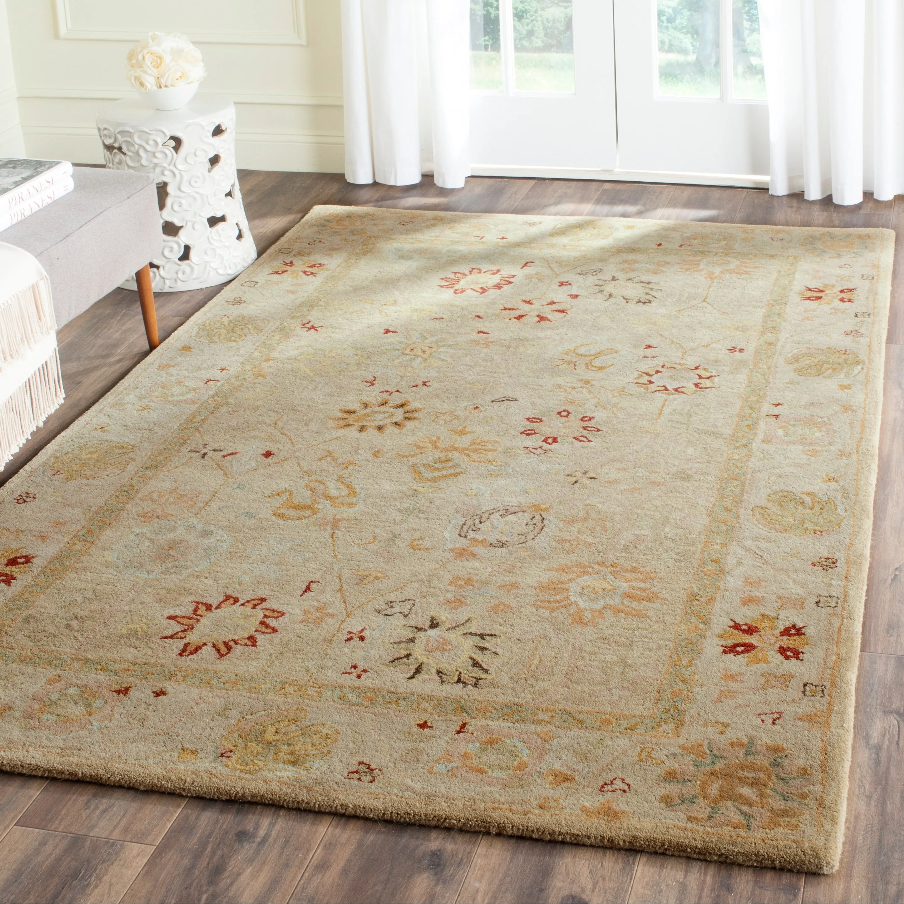 SAFAVIEH Handmade Antiquity Bushra Traditional Oriental Wool Rug